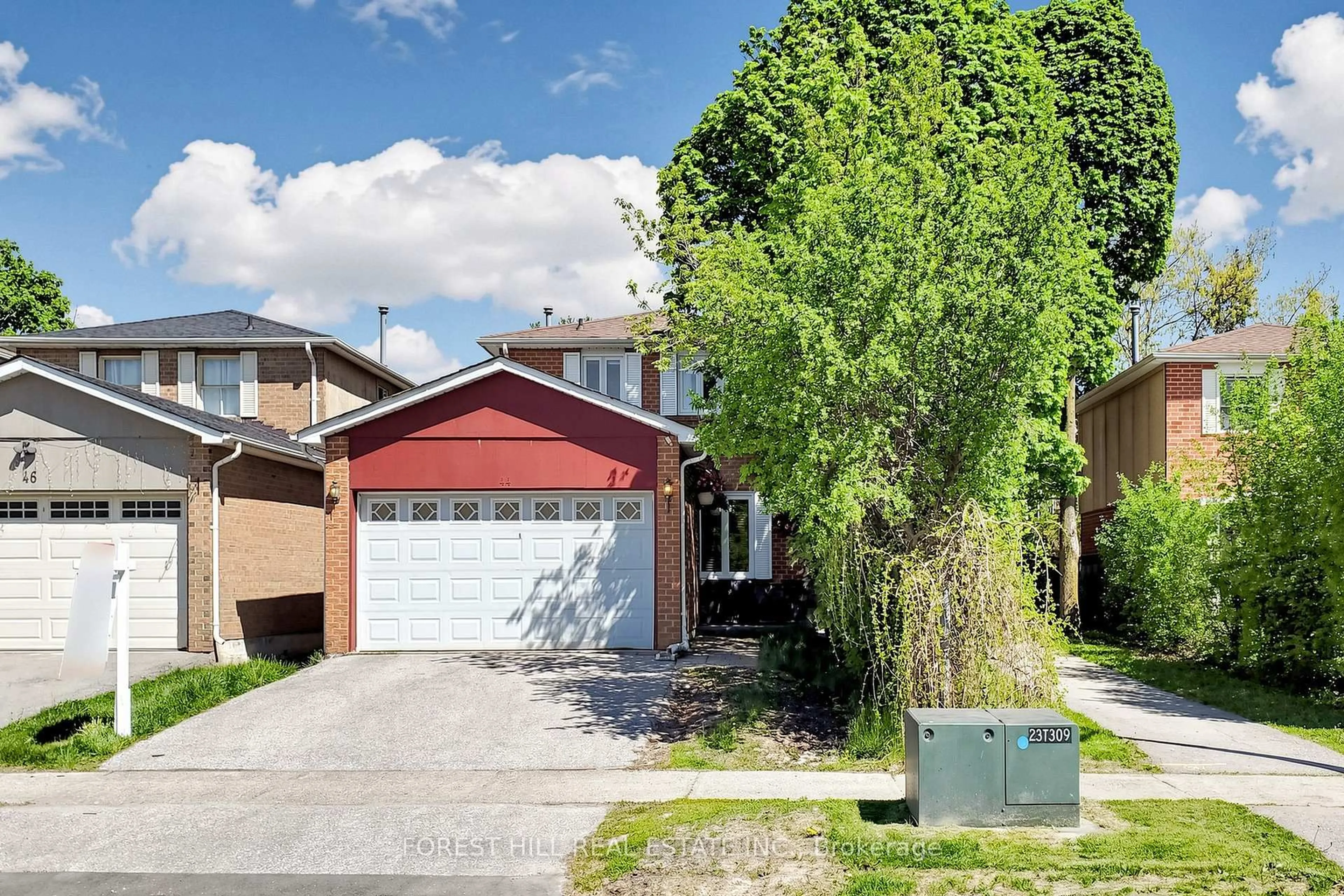 Home with brick exterior material, street for 44 Lund St, Richmond Hill Ontario L4C 5V7