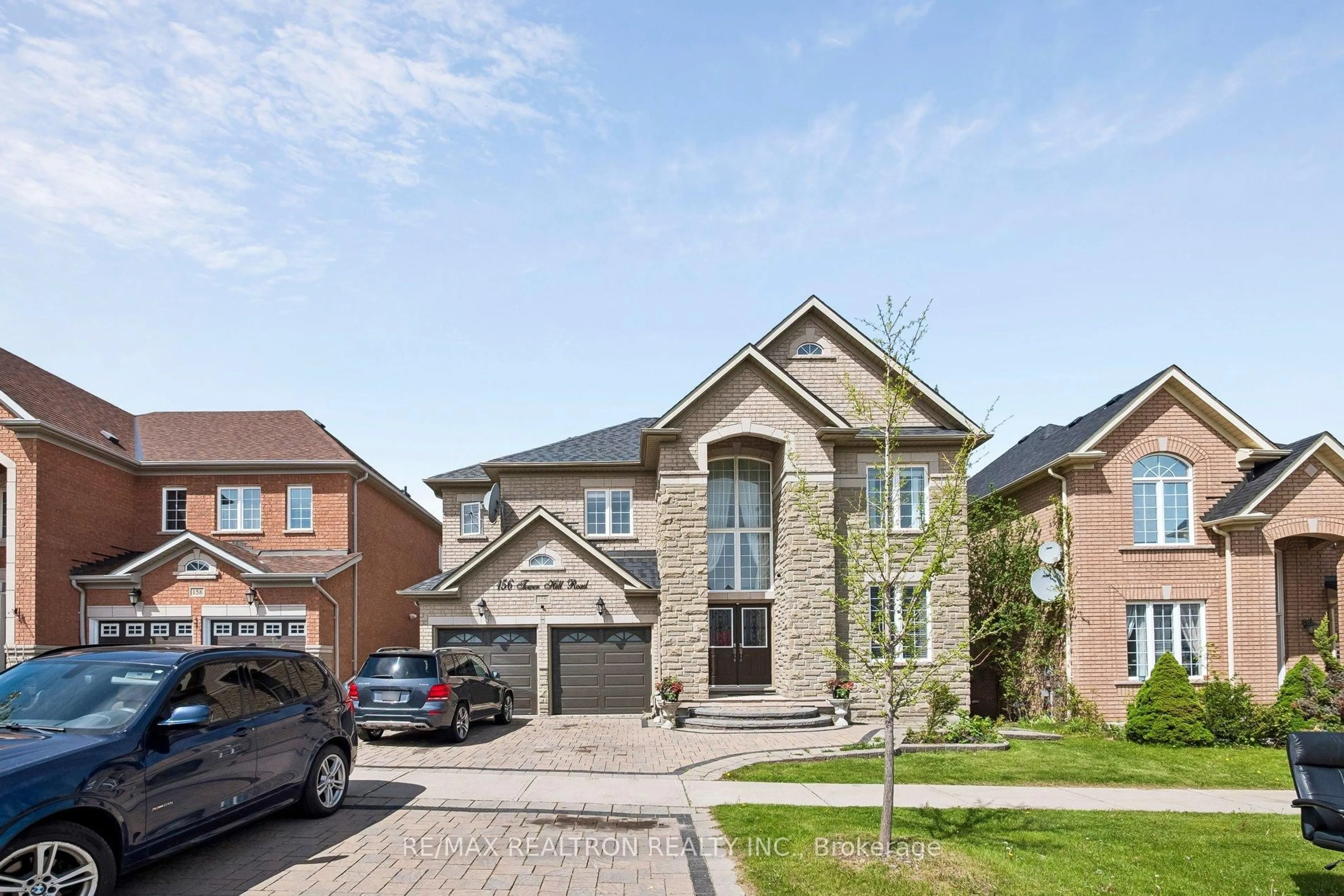 Home with brick exterior material, street for 156 Tower Hill Rd, Richmond Hill Ontario L4E 4M1