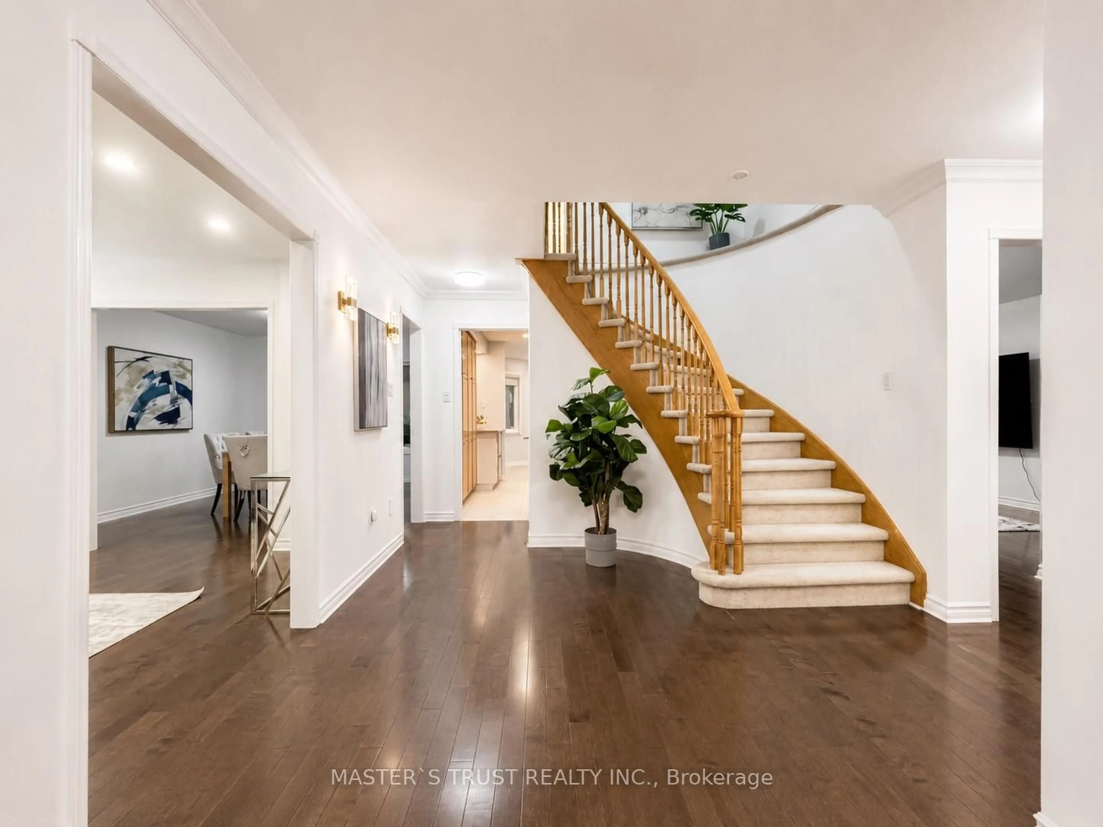 Unknown for 670 Leslie Valley Dr, Newmarket Ontario L3Y 7J5