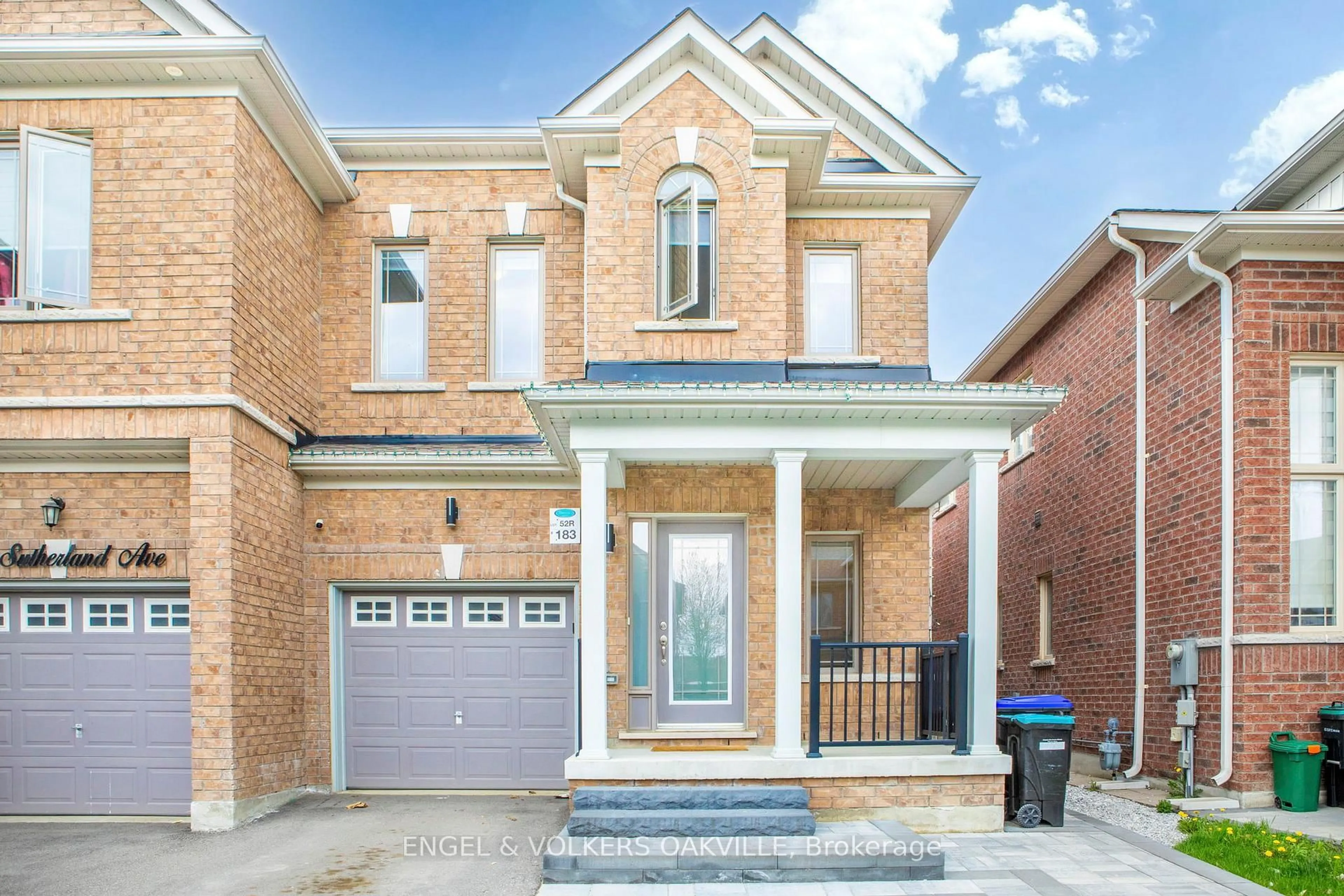 Home with brick exterior material, street for 183 Sutherland Ave, Bradford West Gwillimbury Ontario L3Z 4H6