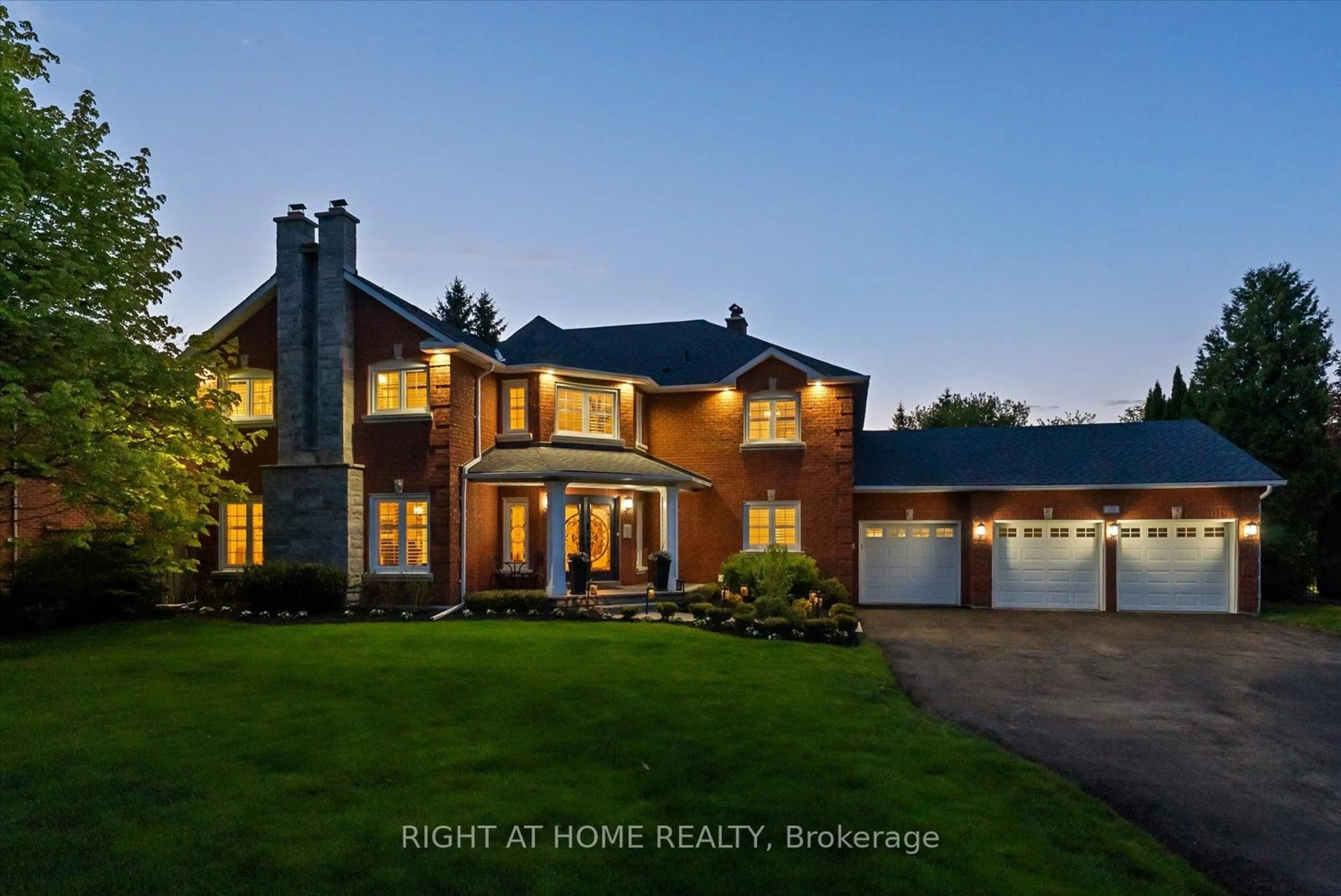 Home with brick exterior material, water/lake/river/ocean view for 137 Treegrove Circ, Aurora Ontario L4G 6L9