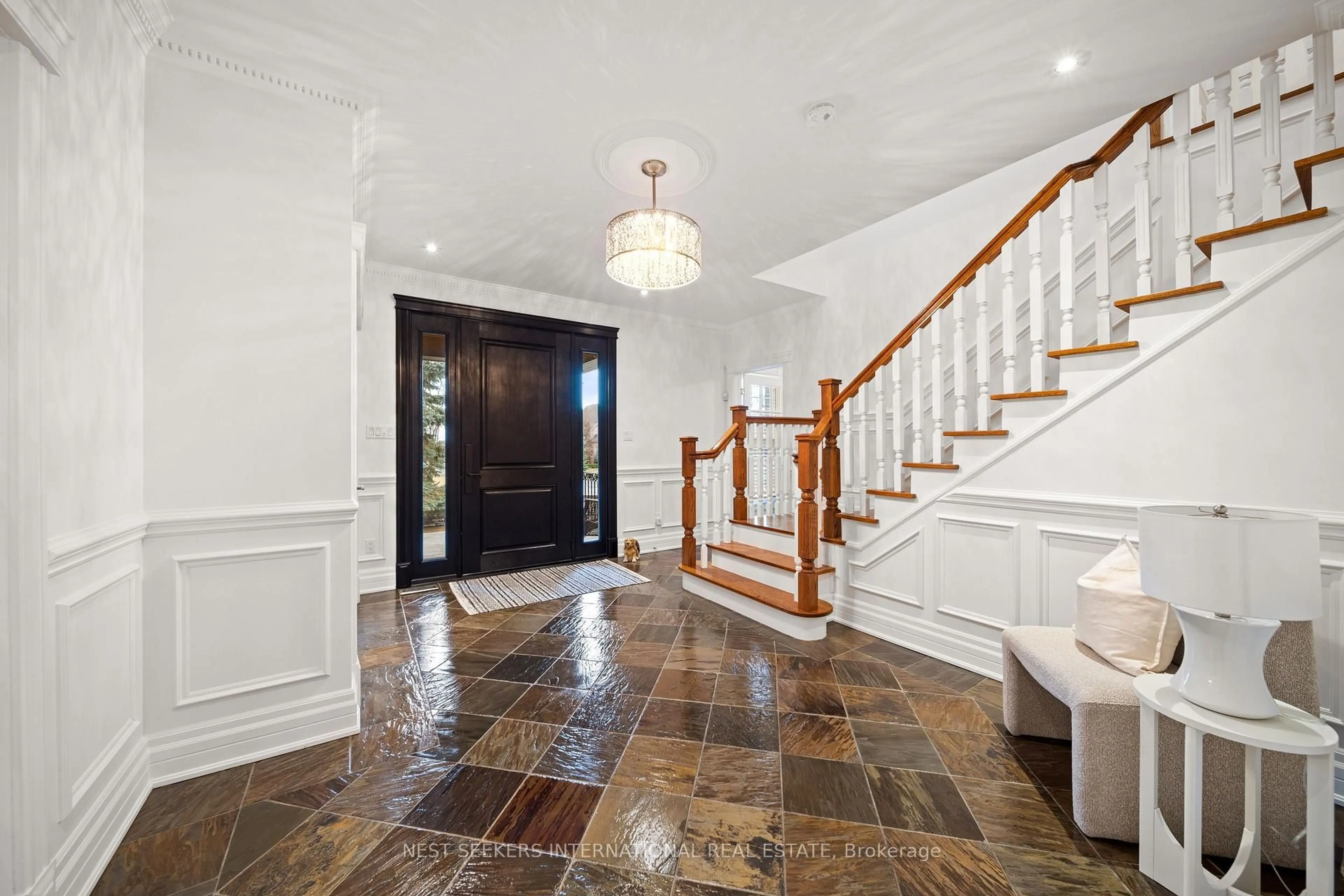 Indoor foyer for 59 Orico Crt, Vaughan Ontario L0J 1C0