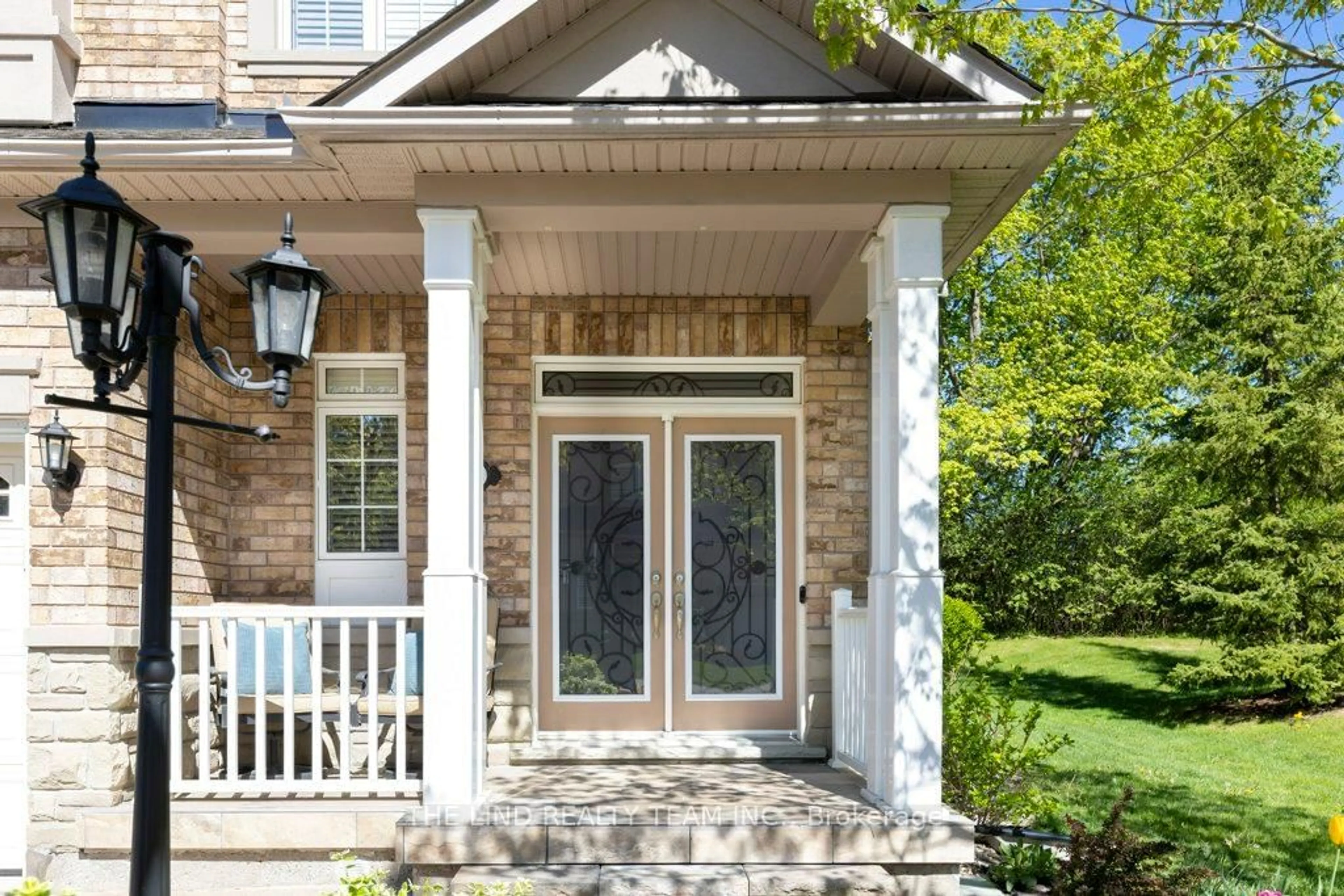 Home with brick exterior material, street for 59 Stonecliffe Cres, Aurora Ontario L4G 7Z7