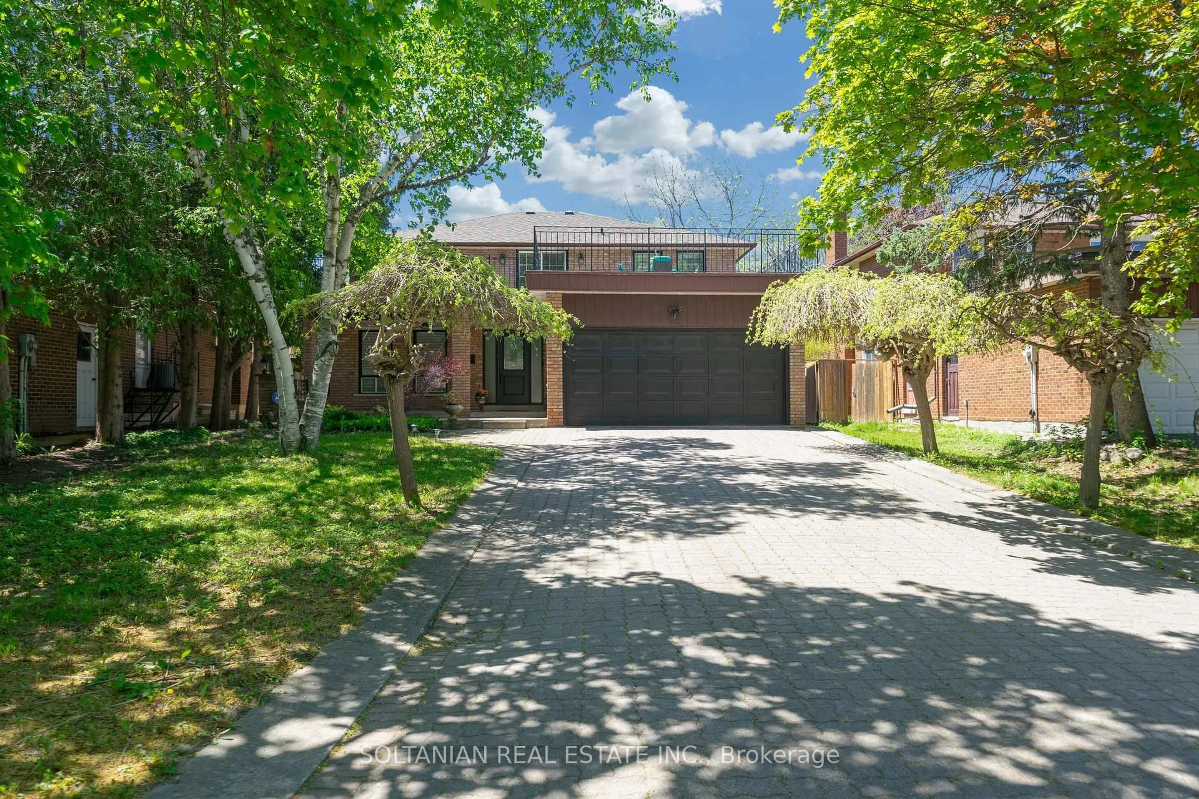 Unknown for 12 Dorian Pl, Vaughan Ontario L4J 2M3