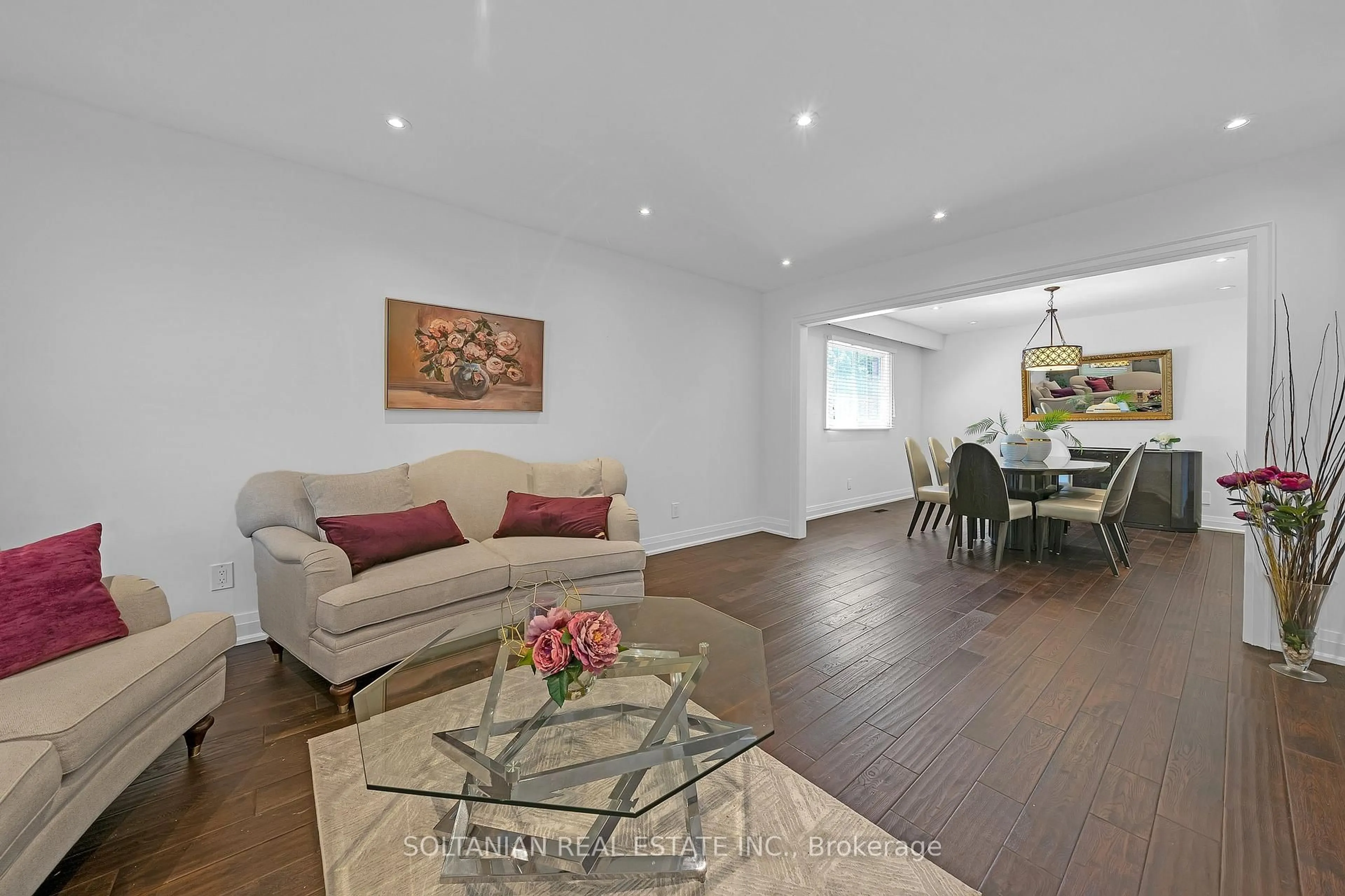Living room with furniture, wood/laminate floor for 12 Dorian Pl, Vaughan Ontario L4J 2M3