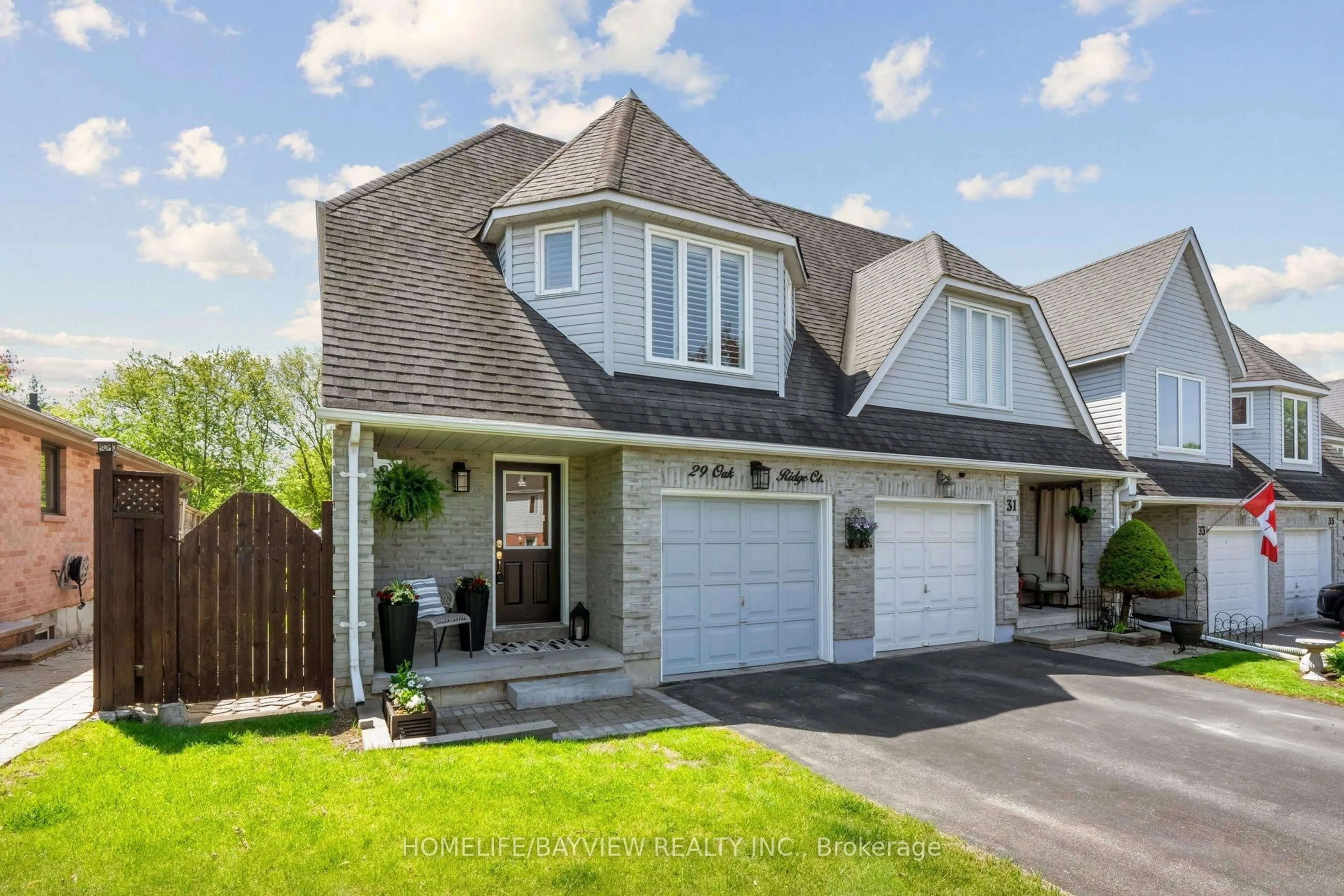 Unknown for 29 Oakridge Crt, East Gwillimbury Ontario L9N 1M5