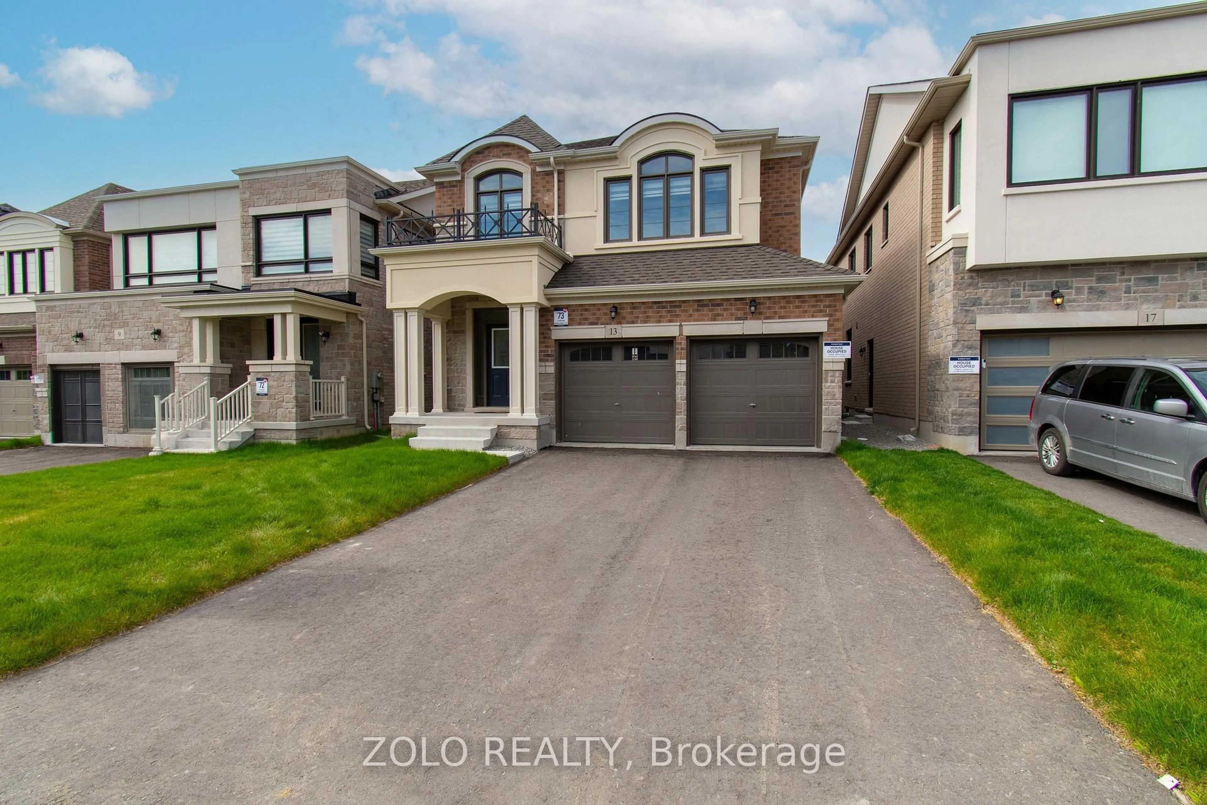 A pic from outside/outdoor area/front of a property/back of a property/a pic from drone, street for 13 Culbert Rd, Bradford West Gwillimbury Ontario L3Z 4P3