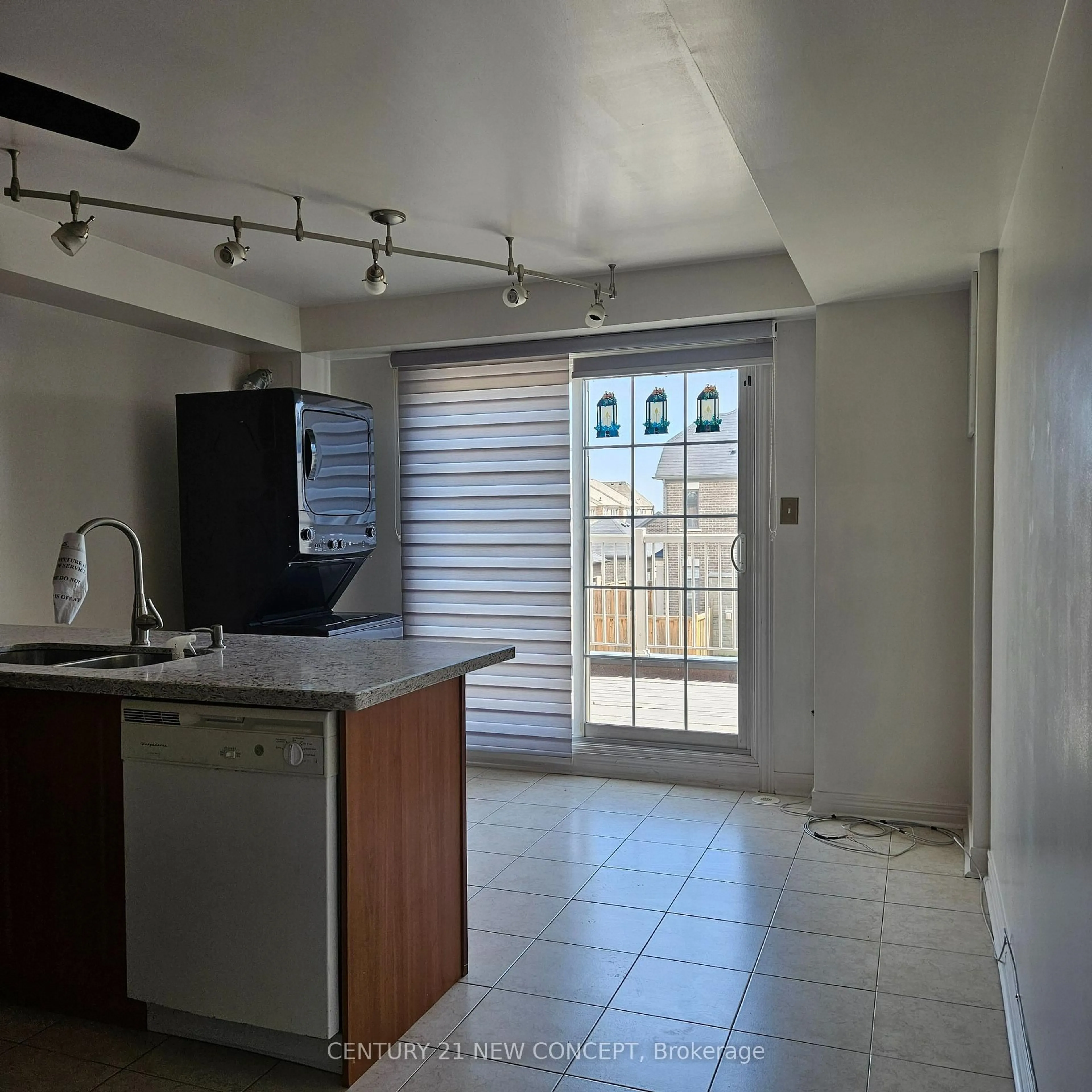 Standard kitchen, unknown for 2662 Bur Oak Ave, Markham Ontario L6B 1J1
