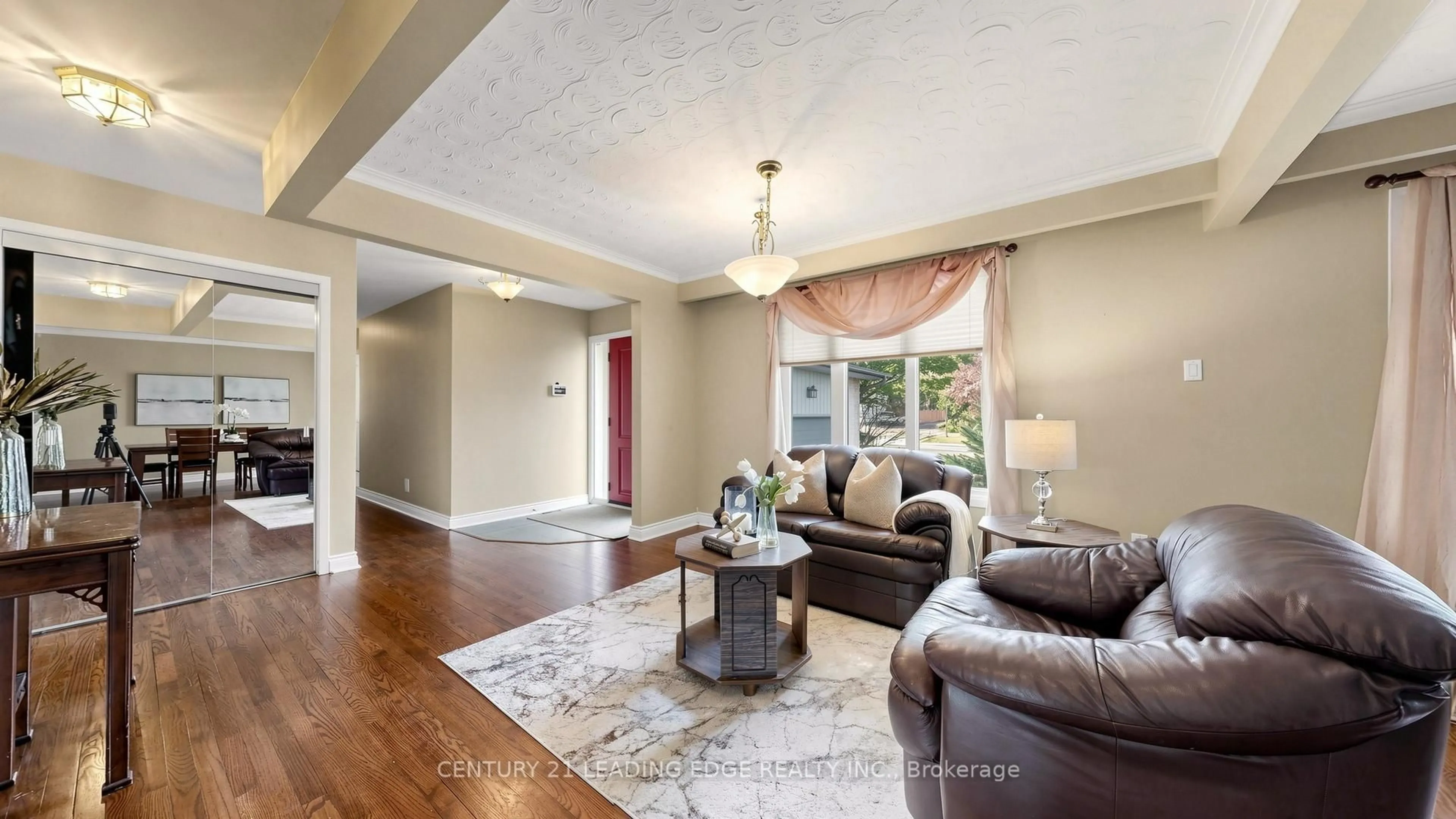 Unknown for 103 Robinson St, Markham Ontario L3P 1P2