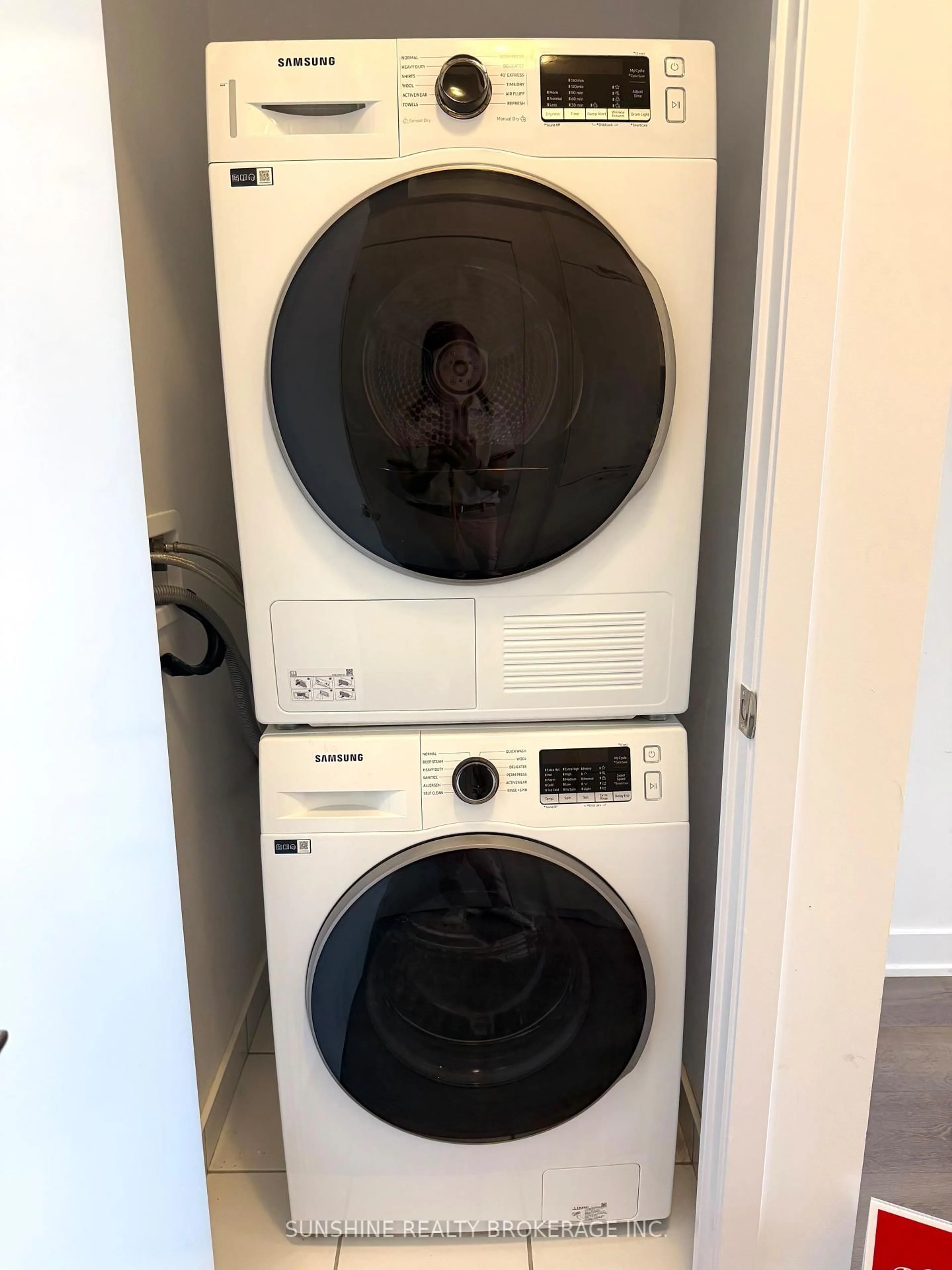 Unknown for 60 Honeycrisp Cres #1201, Vaughan Ontario L4K 5Z8