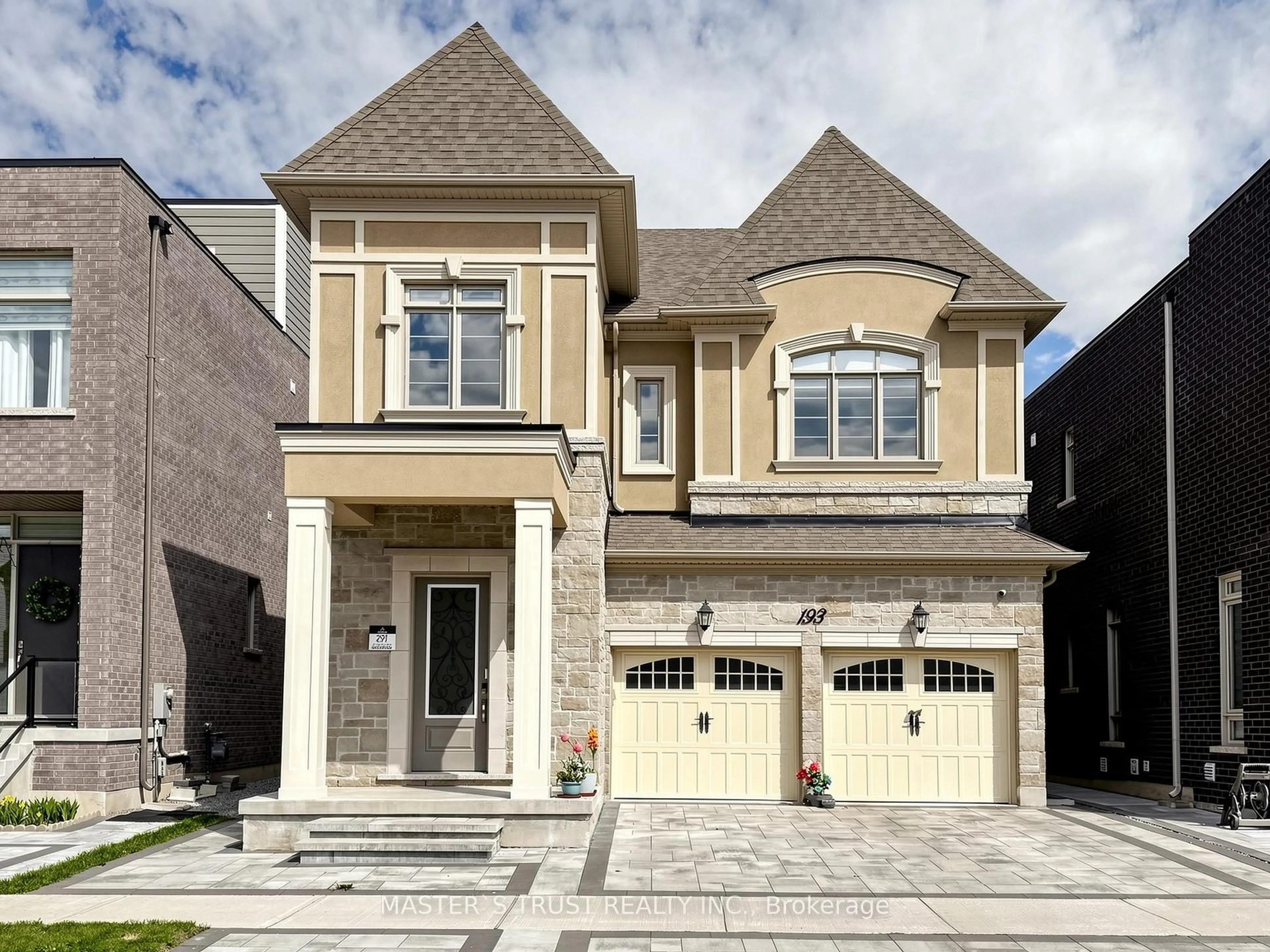 Home with brick exterior material, street for 193 Milky Way, Richmond Hill Ontario L4C 5H3