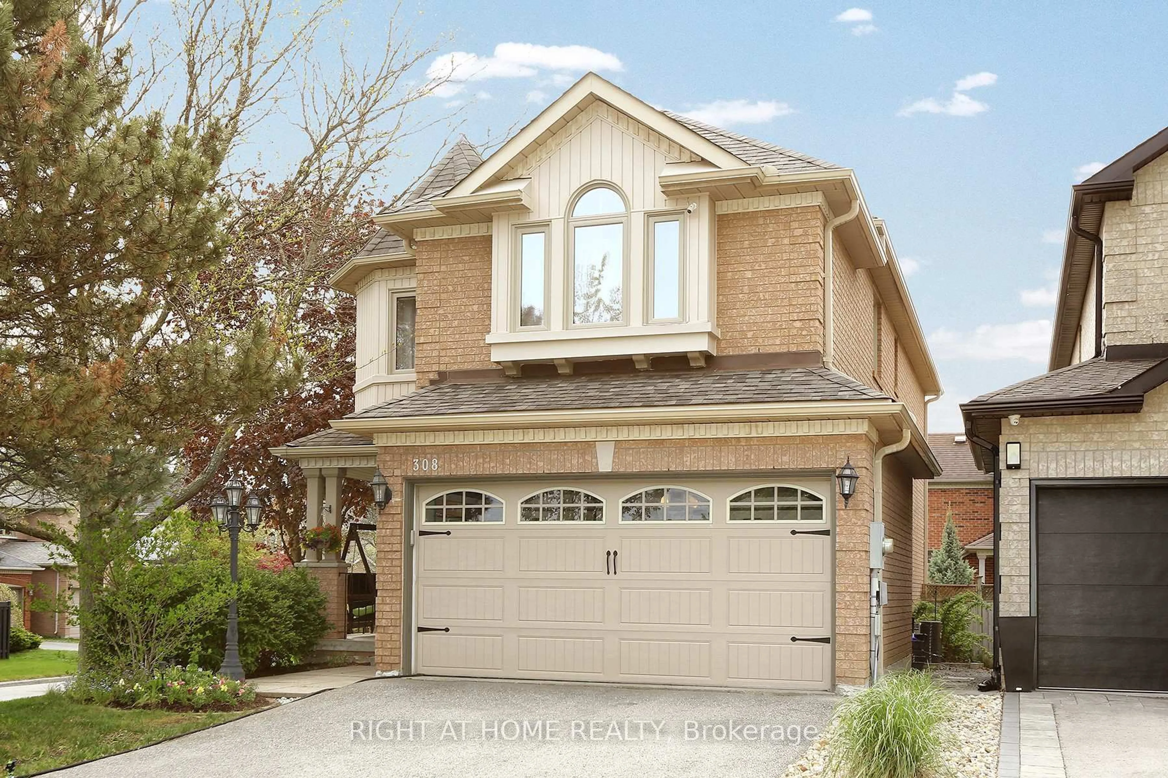 Home with brick exterior material, street for 308 Rushbrook Dr, Newmarket Ontario L3X 2C8