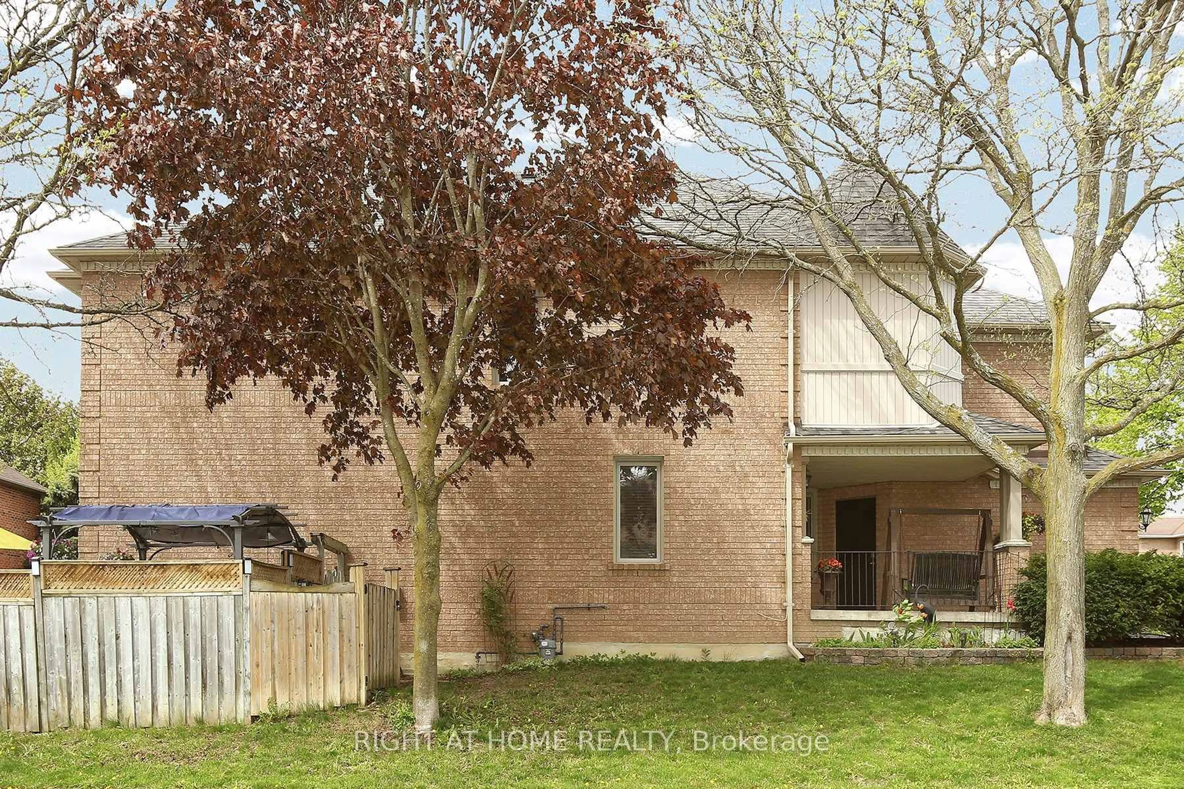 Unknown for 308 Rushbrook Dr, Newmarket Ontario L3X 2C8