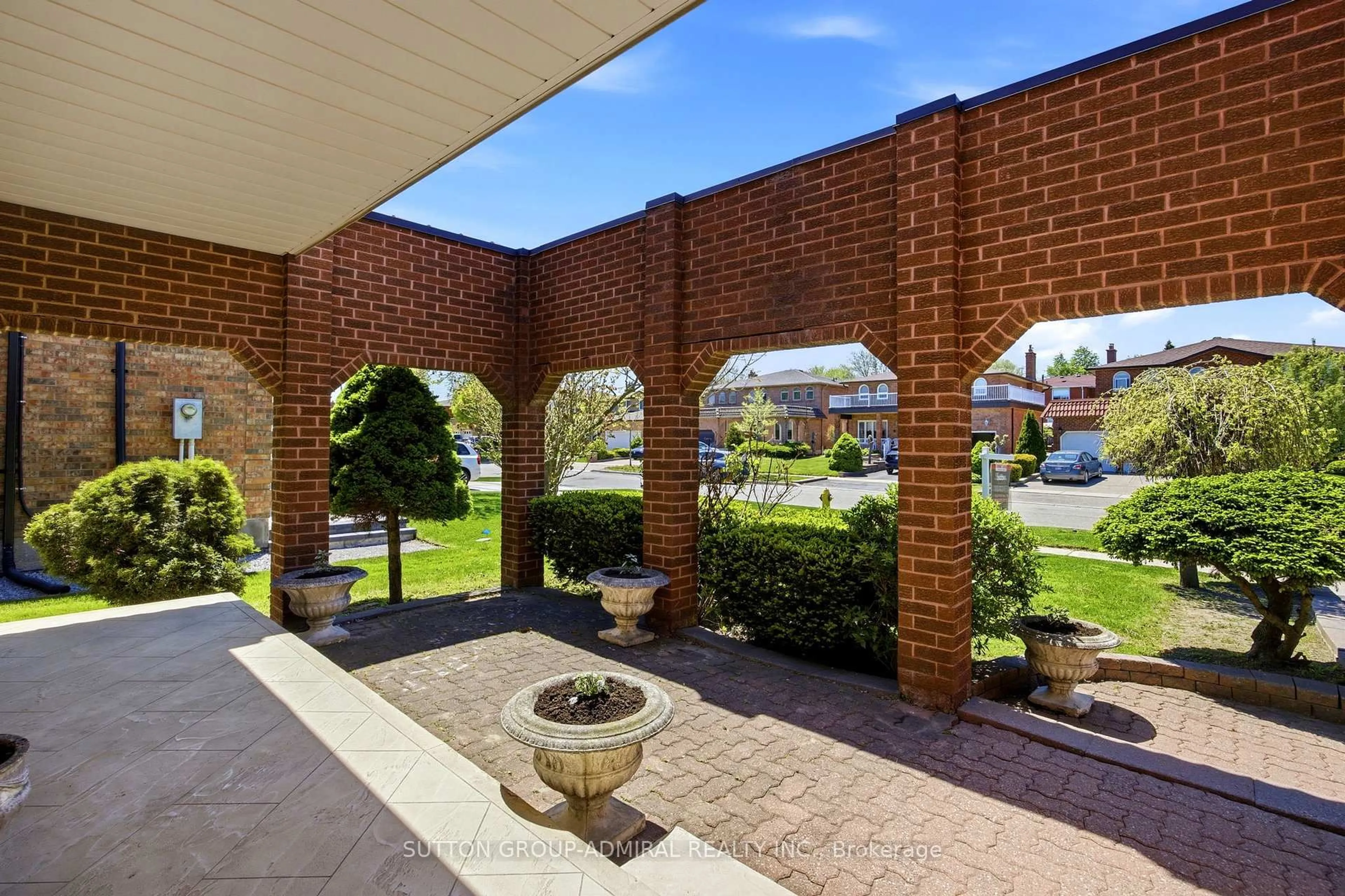 Patio, unknown for 108 Benjamin Dr, Vaughan Ontario L4L 1H9