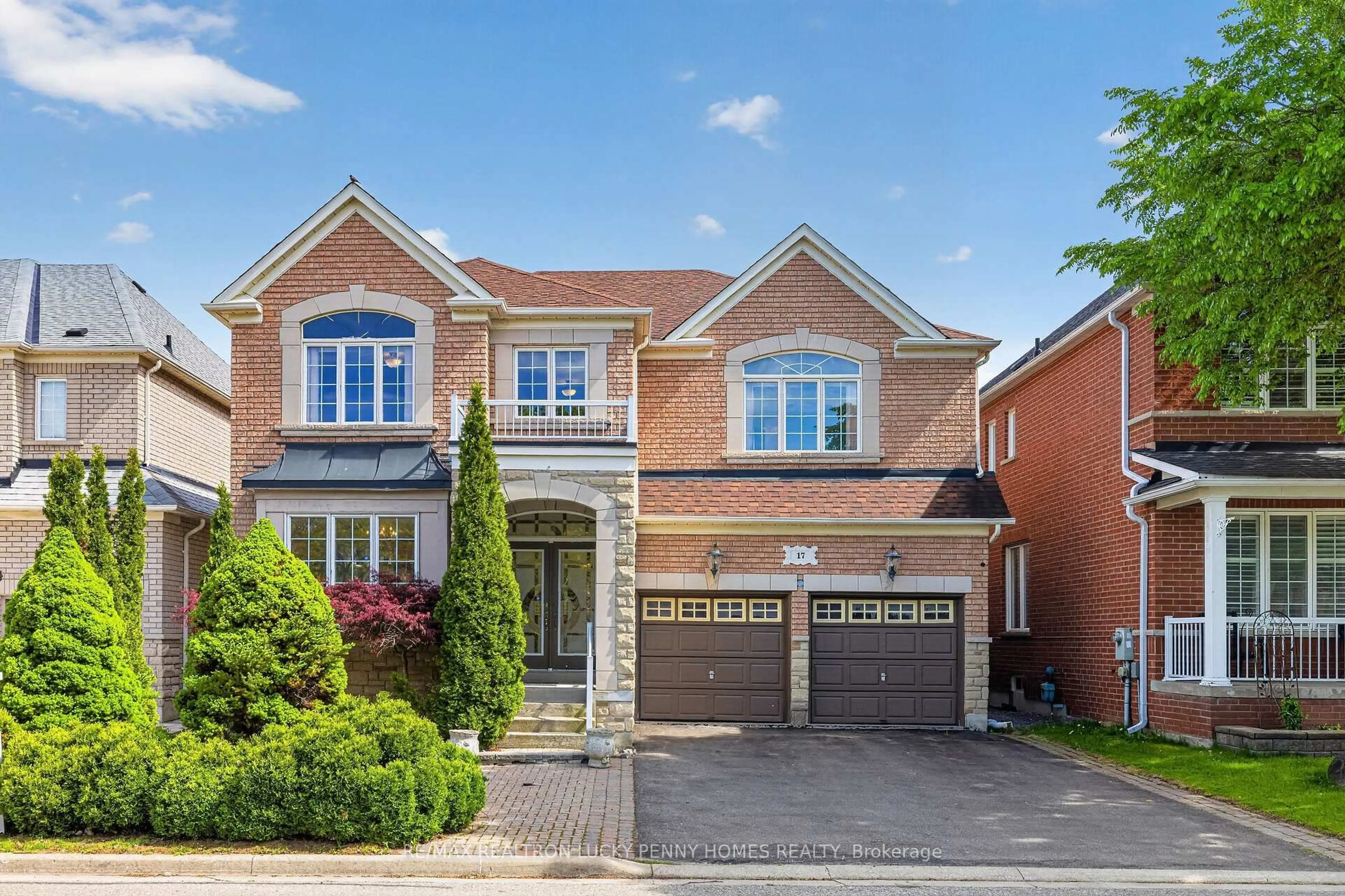 Home with brick exterior material, street for 17 Coral Cove Crt, Markham Ontario L6E 1L1