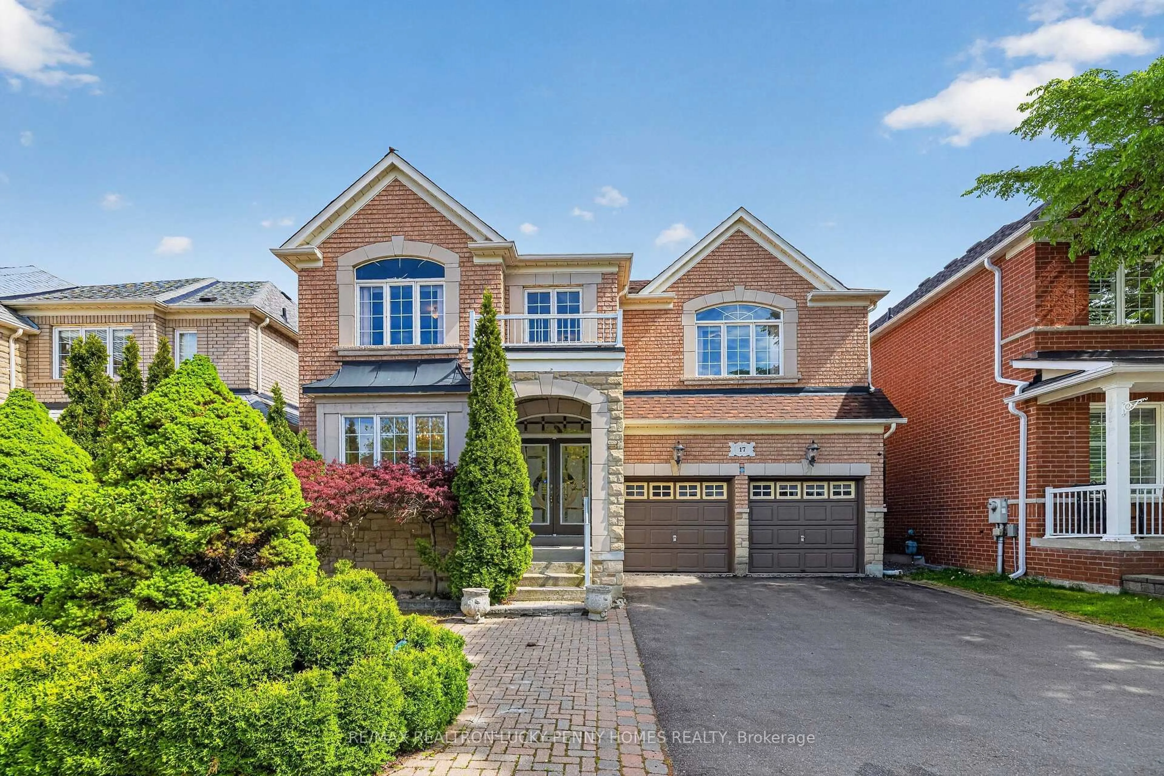 Home with brick exterior material, street for 17 Coral Cove Crt, Markham Ontario L6E 1L1