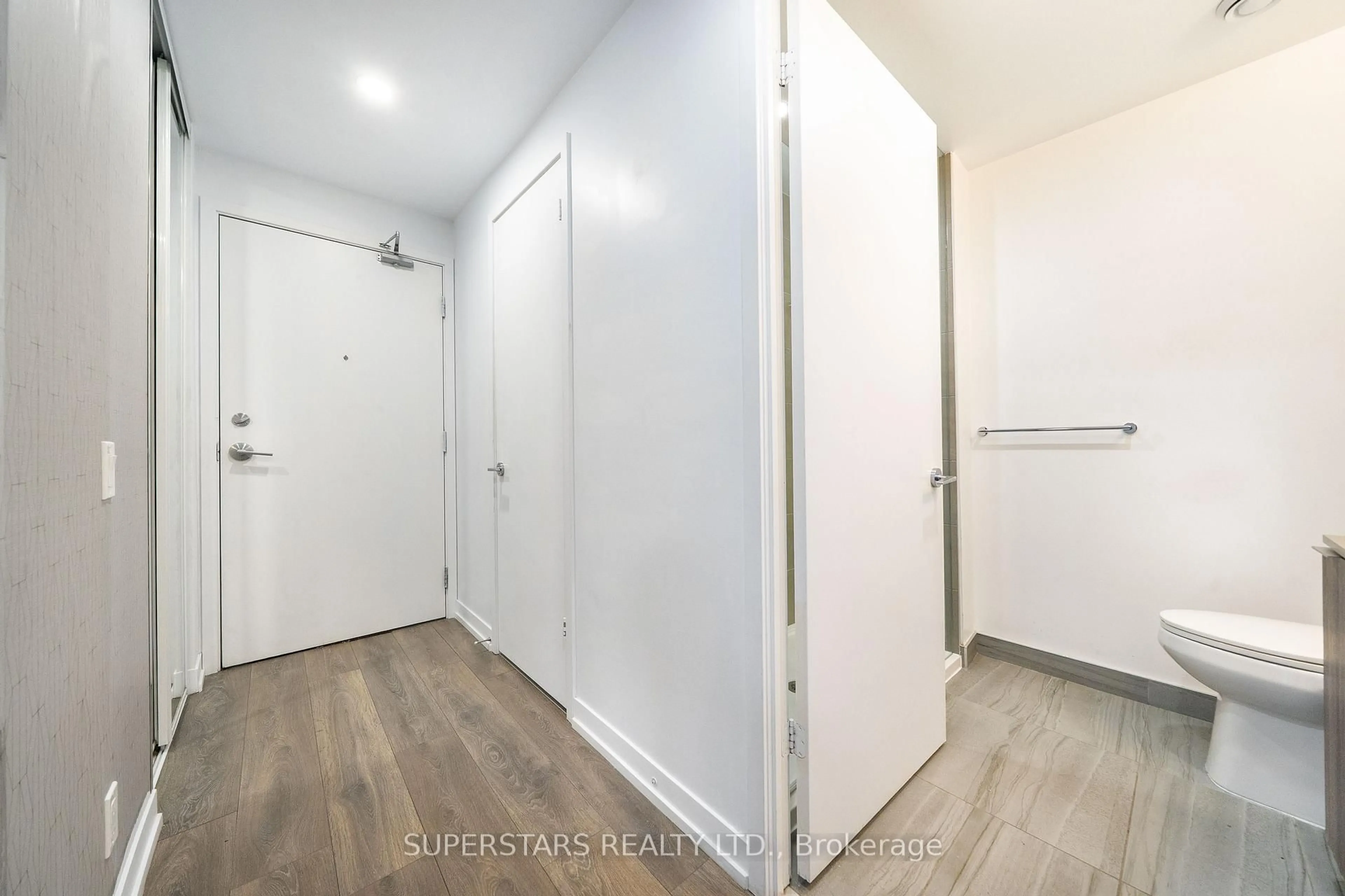 Unknown for 5 Buttermill Ave #1905, Vaughan Ontario L4K 0J5