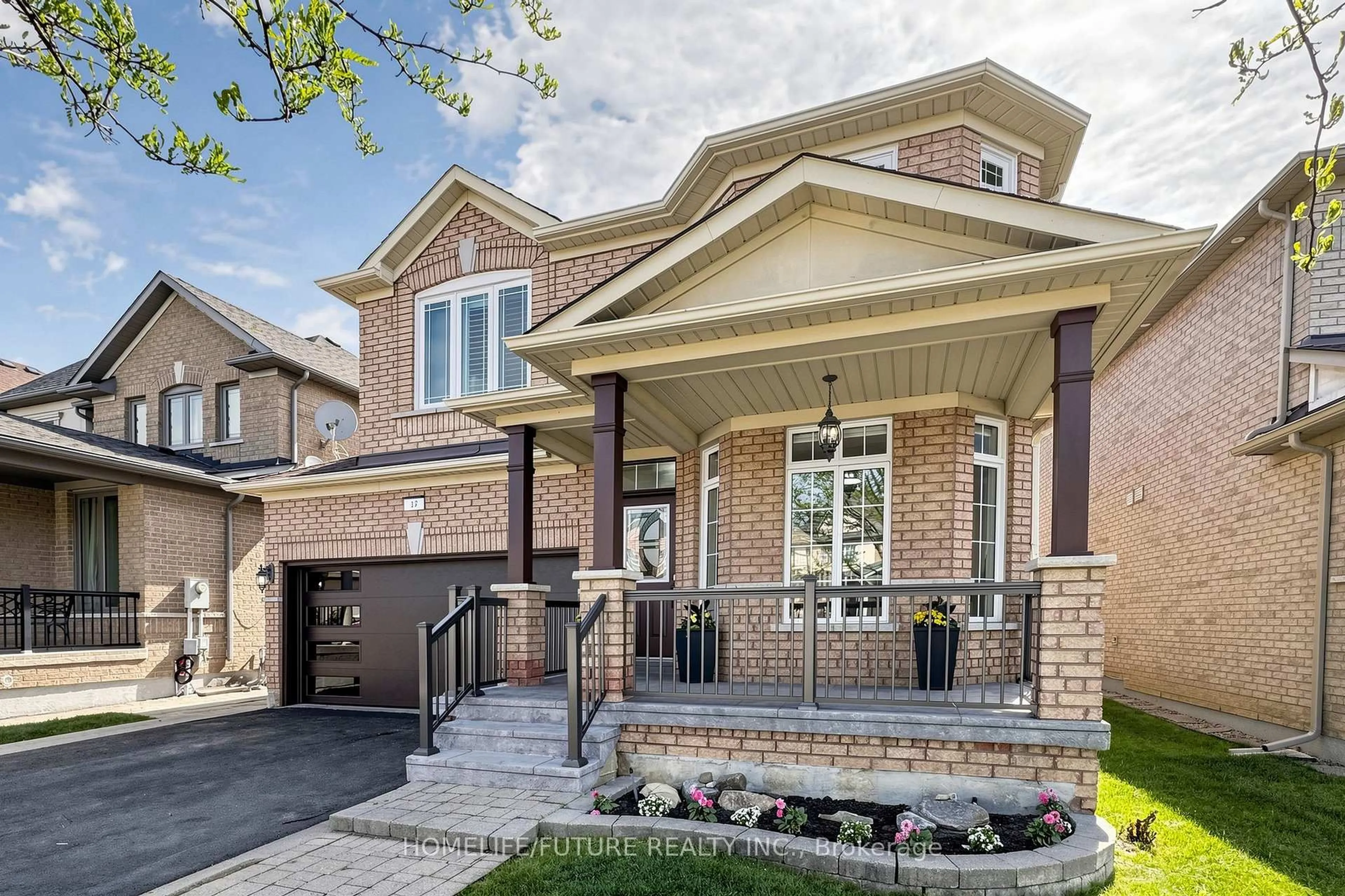 Home with brick exterior material, street for 17 Coyote Way, Vaughan Ontario L4H 1Y6