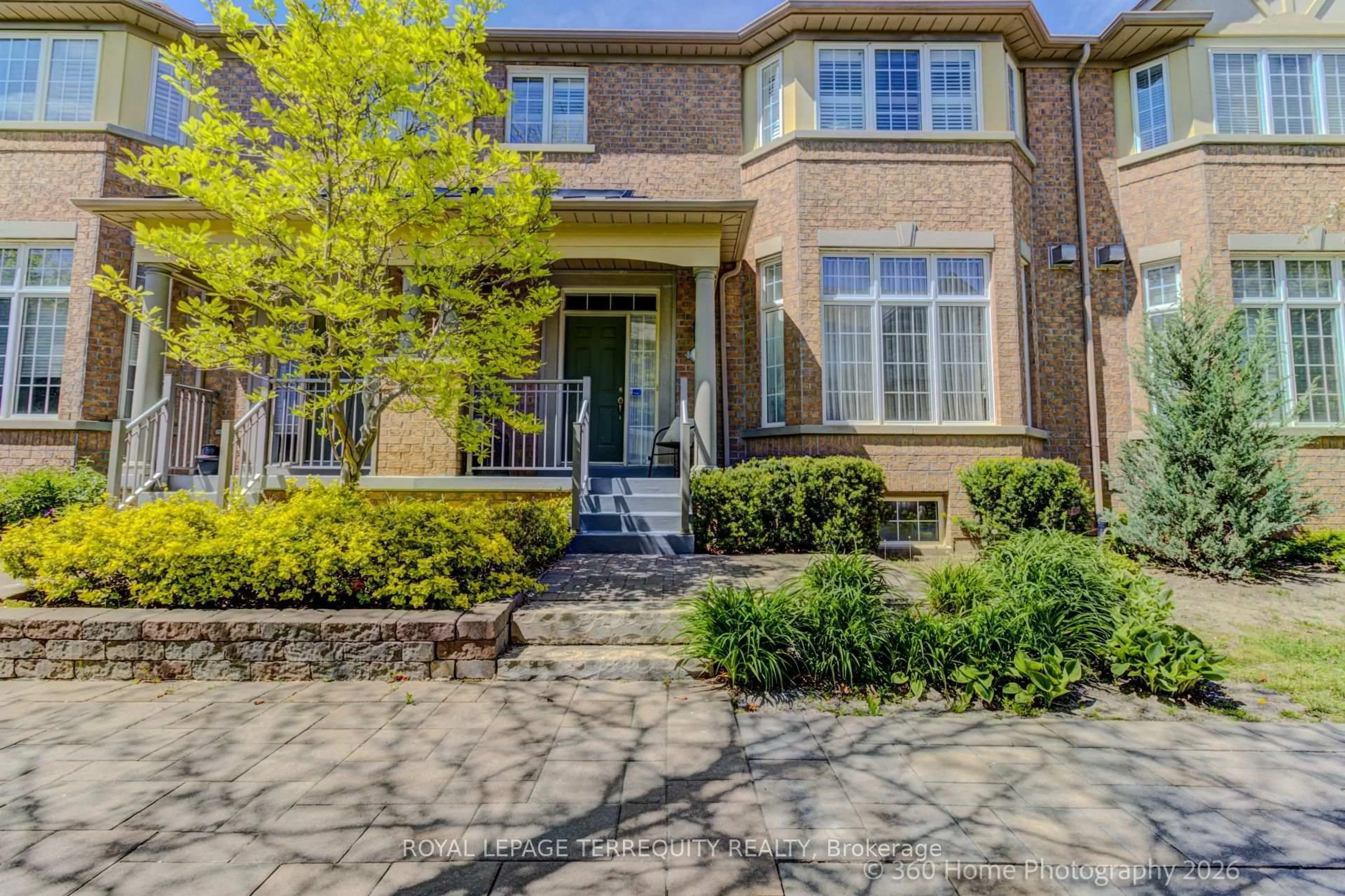 Home with brick exterior material, street for 15 Legends Way, Markham Ontario L3R 6B2
