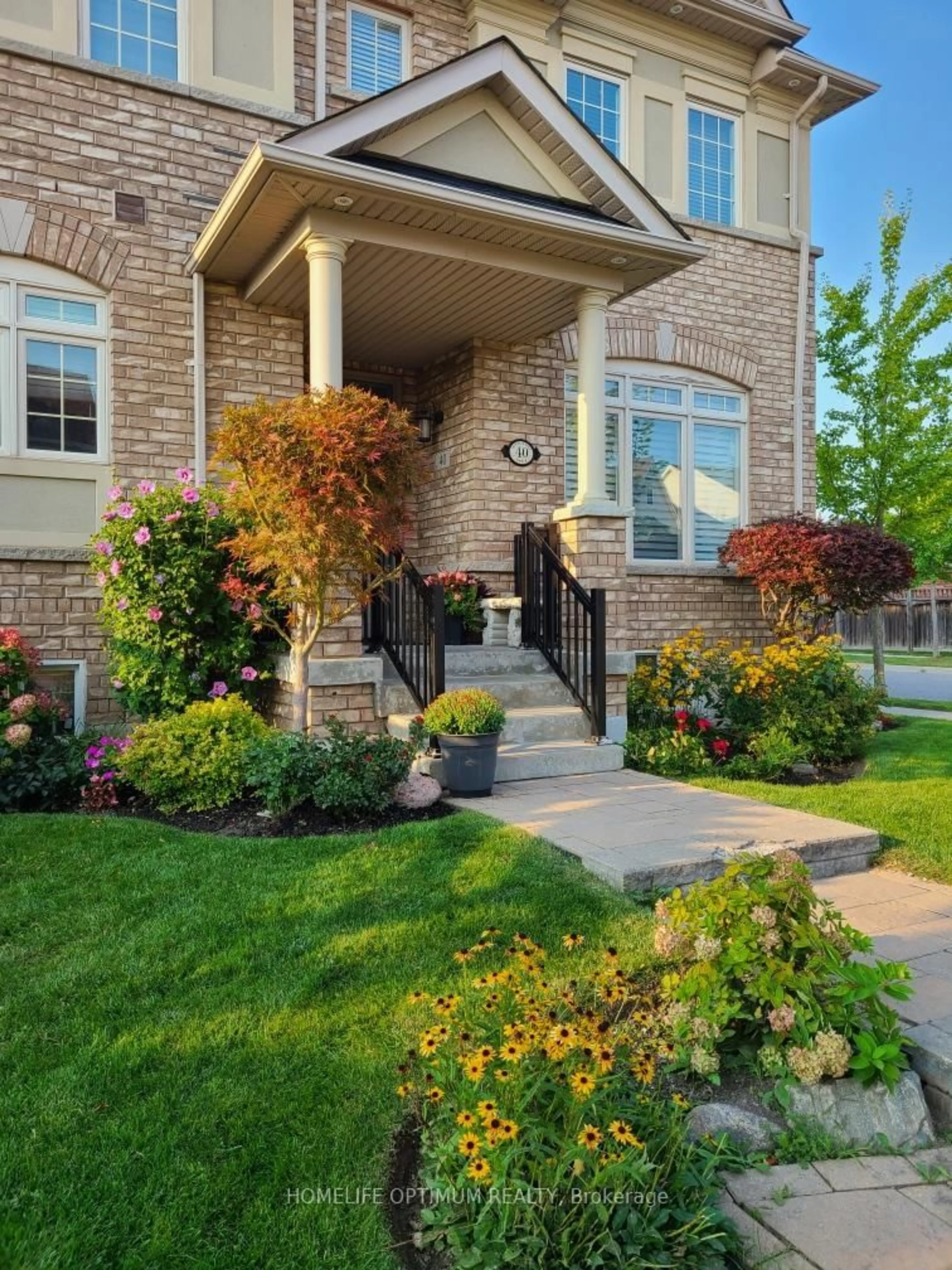Home with brick exterior material, street for 40 Outer Banks Dr, Markham Ontario L6B 0N5