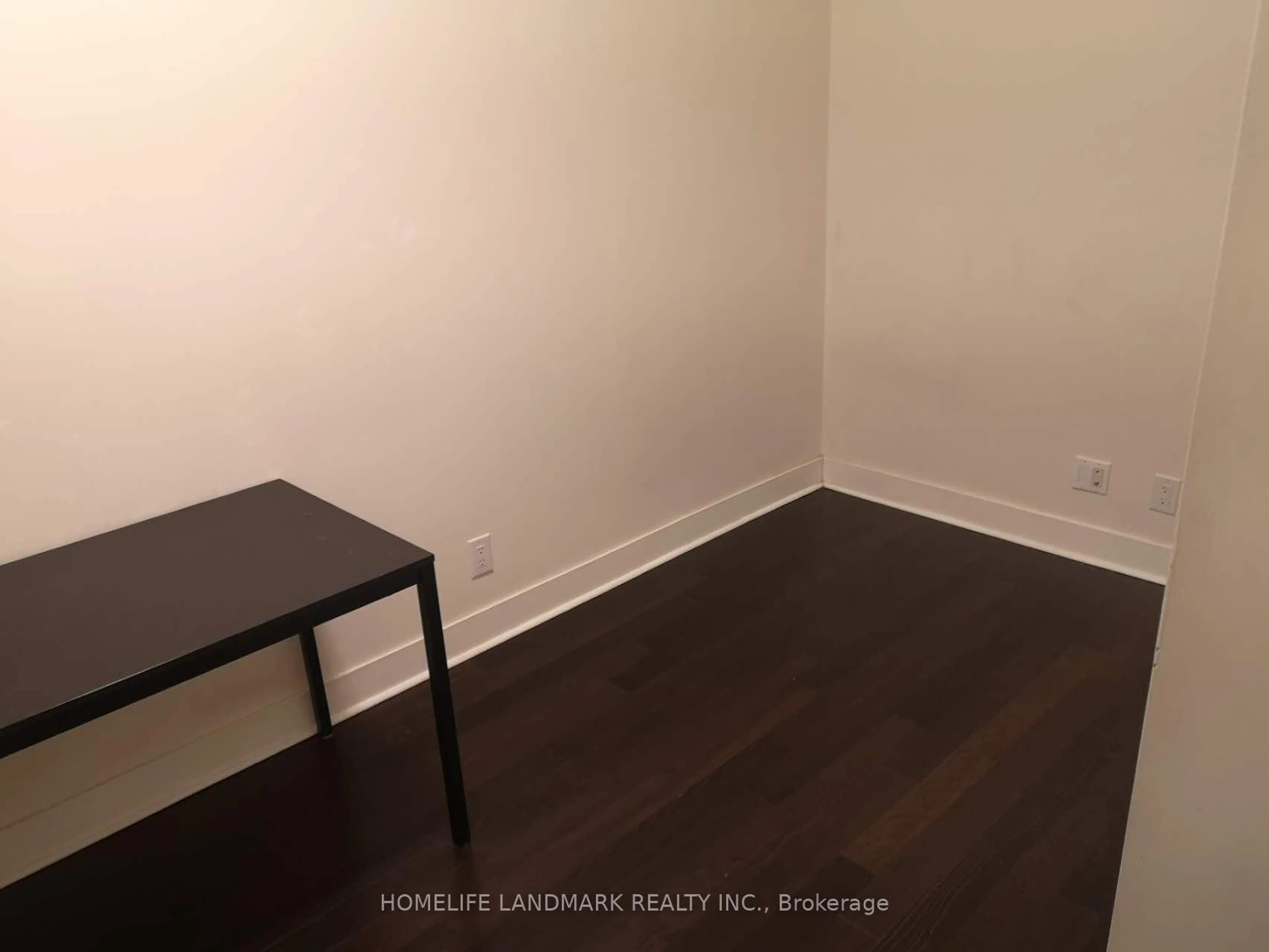 A pic of a room for 28 Prince Regent St #127, Markham Ontario L6C 0V5