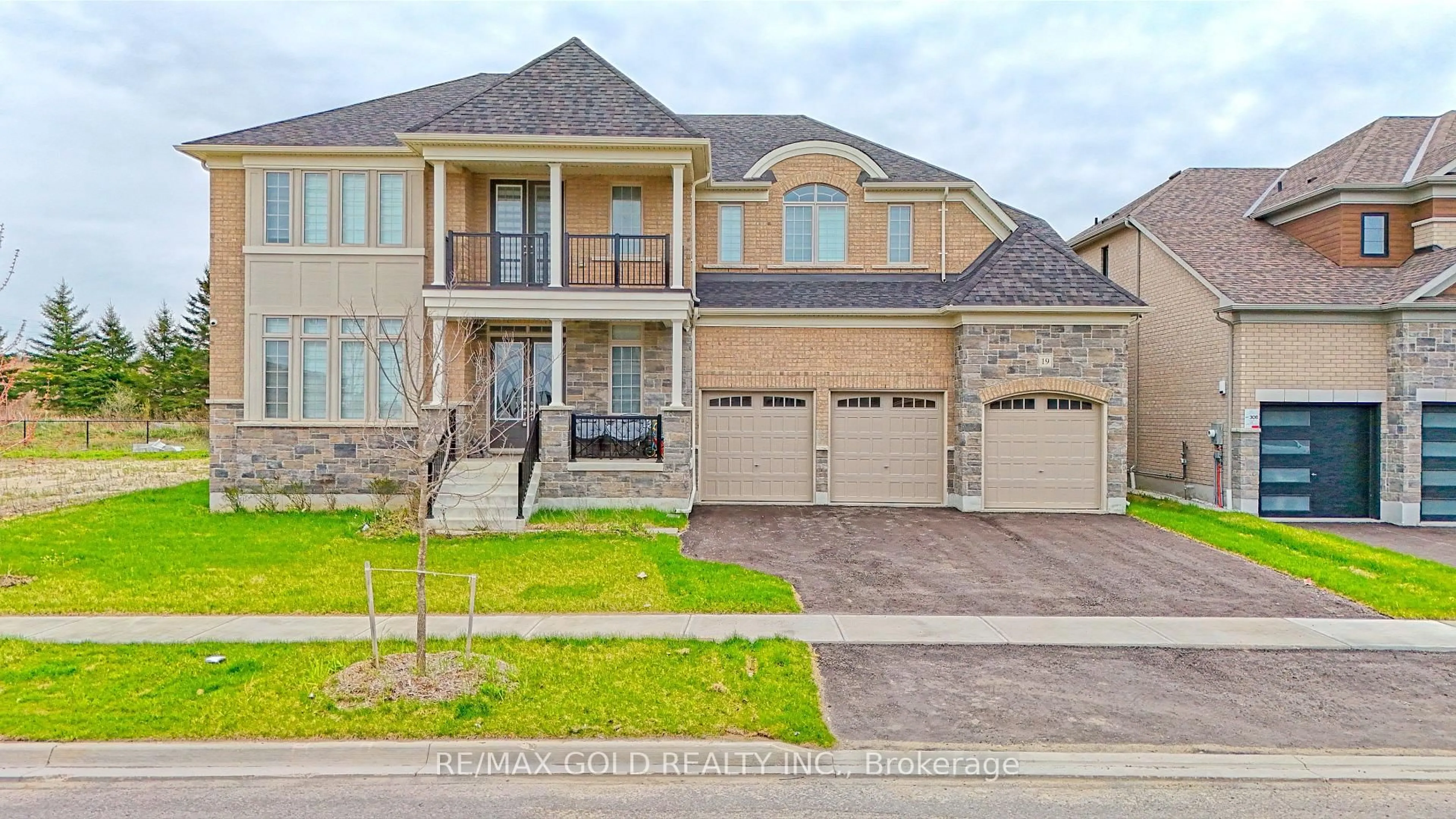 Home with brick exterior material, street for 19 Marigold Blvd, Adjala-Tosorontio Ontario L0G 1W0