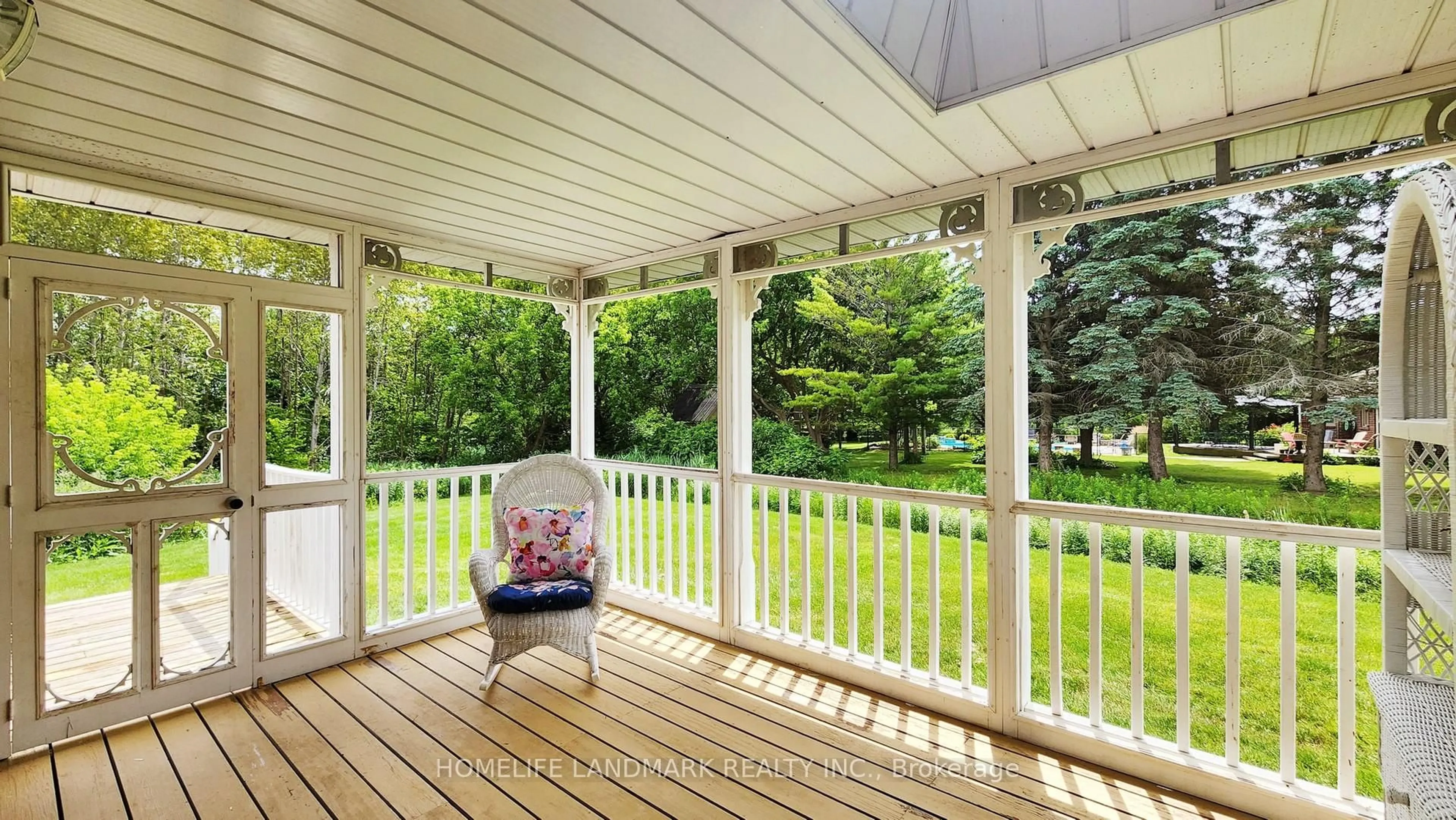 Patio, water/lake/river/ocean view for 522 Cam Fella Blvd, Whitchurch-Stouffville Ontario L4A 7H3