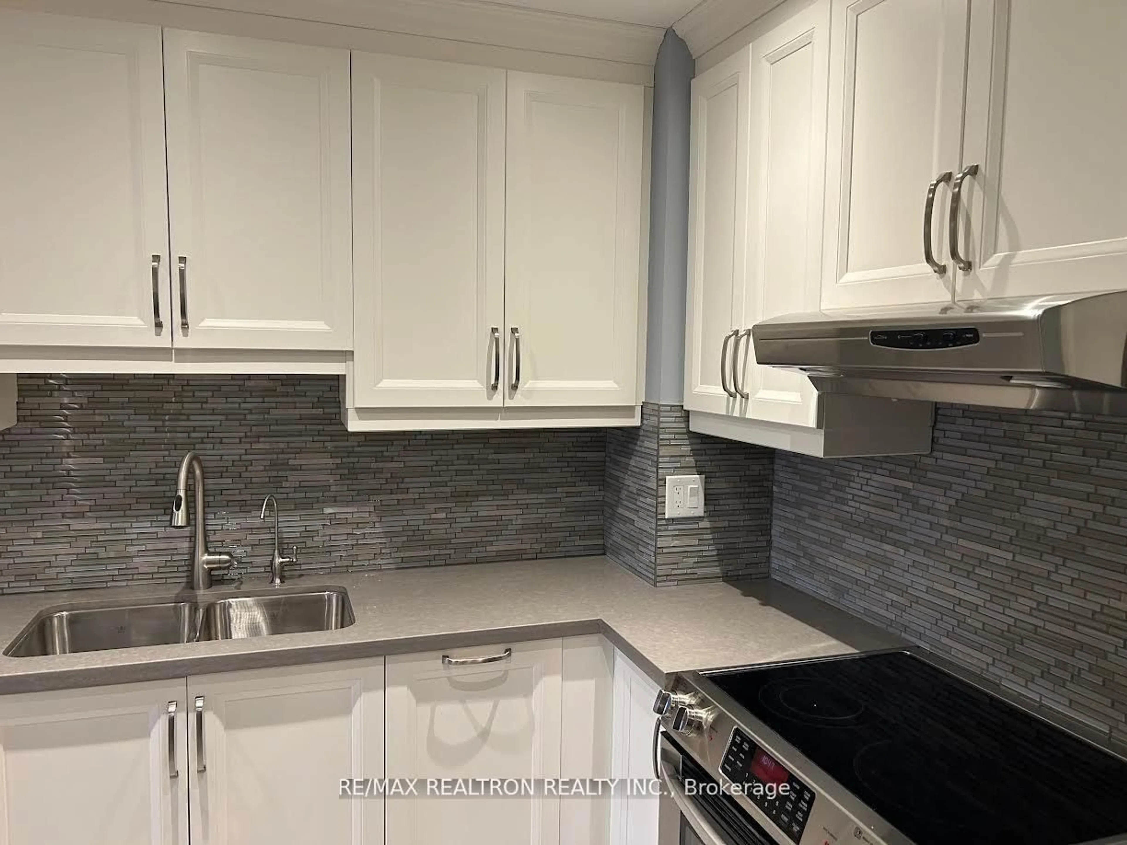 Unknown for 67 Richmond St #207, Richmond Hill Ontario L4C 3Y3