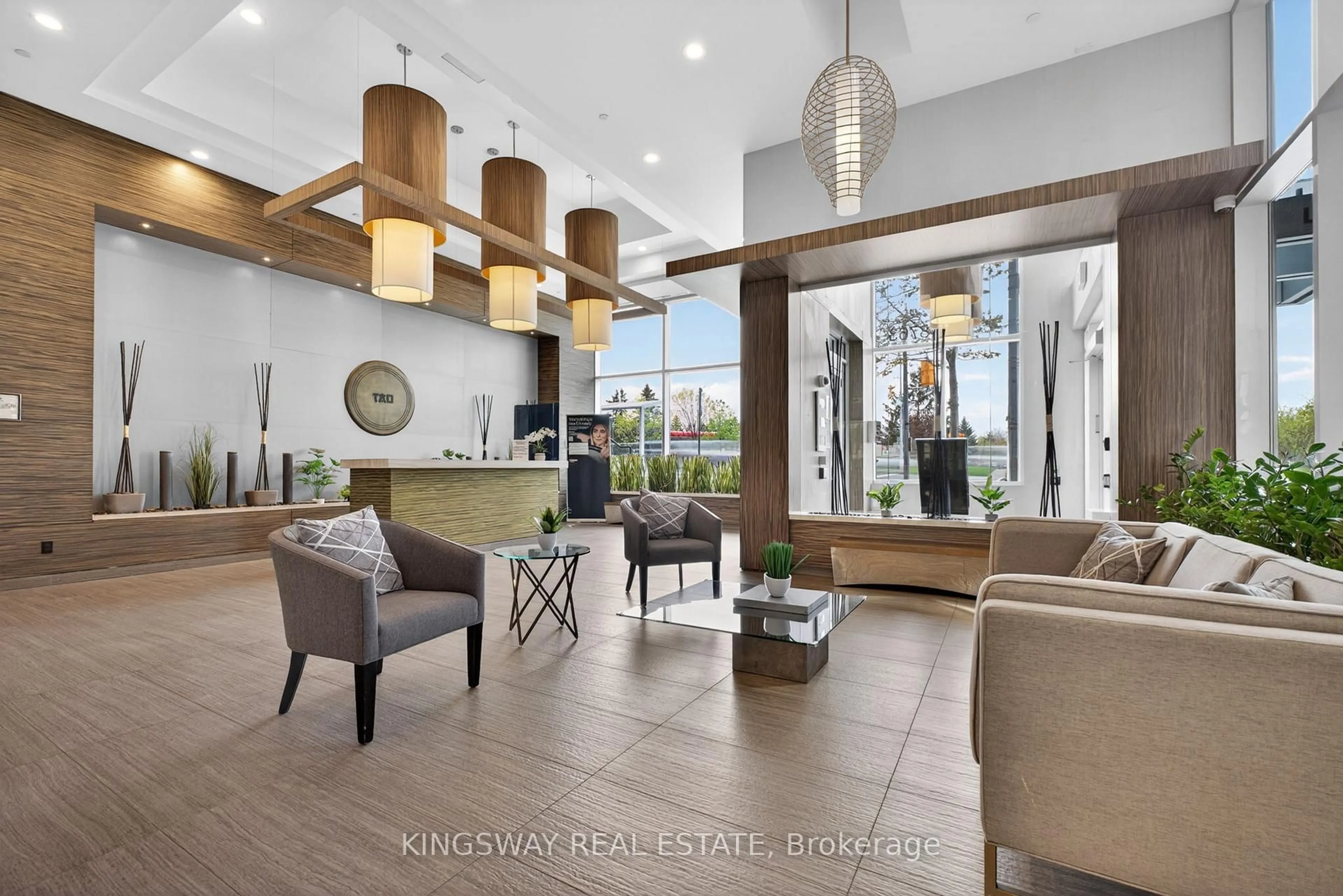 Unknown for 8763 Bayview Ave #221, Richmond Hill Ontario L4B 3V1