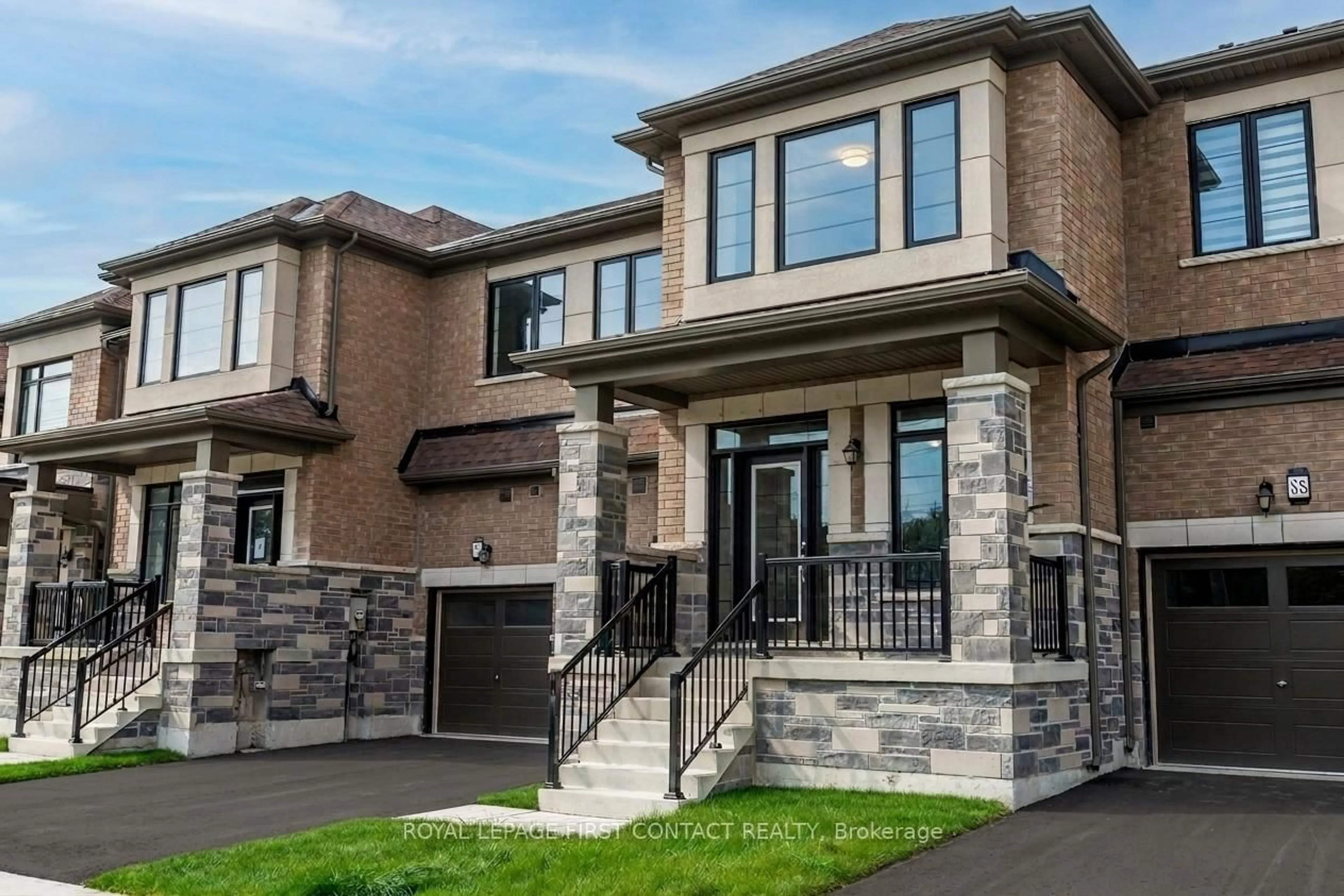 Home with brick exterior material, street for 86 Kenneth Rogers Cres, East Gwillimbury Ontario L9N 1S5