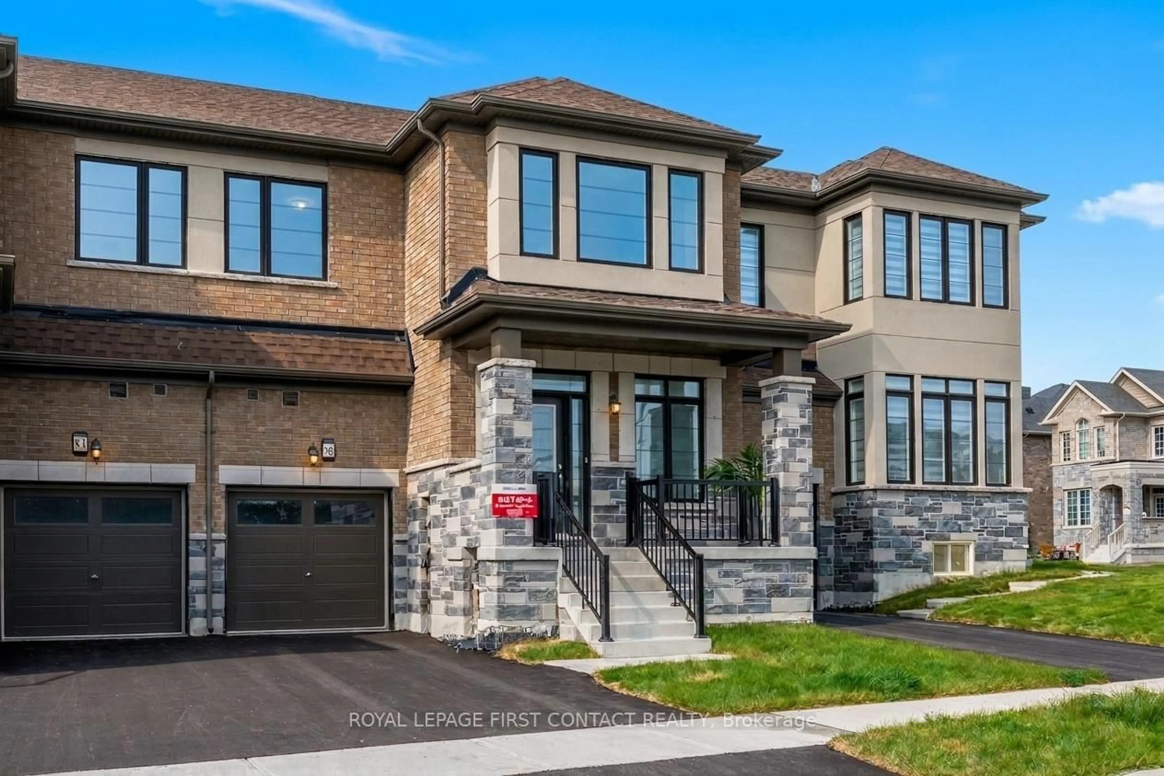 Home with brick exterior material, street for 86 Kenneth Rogers Cres, East Gwillimbury Ontario L9N 1S5