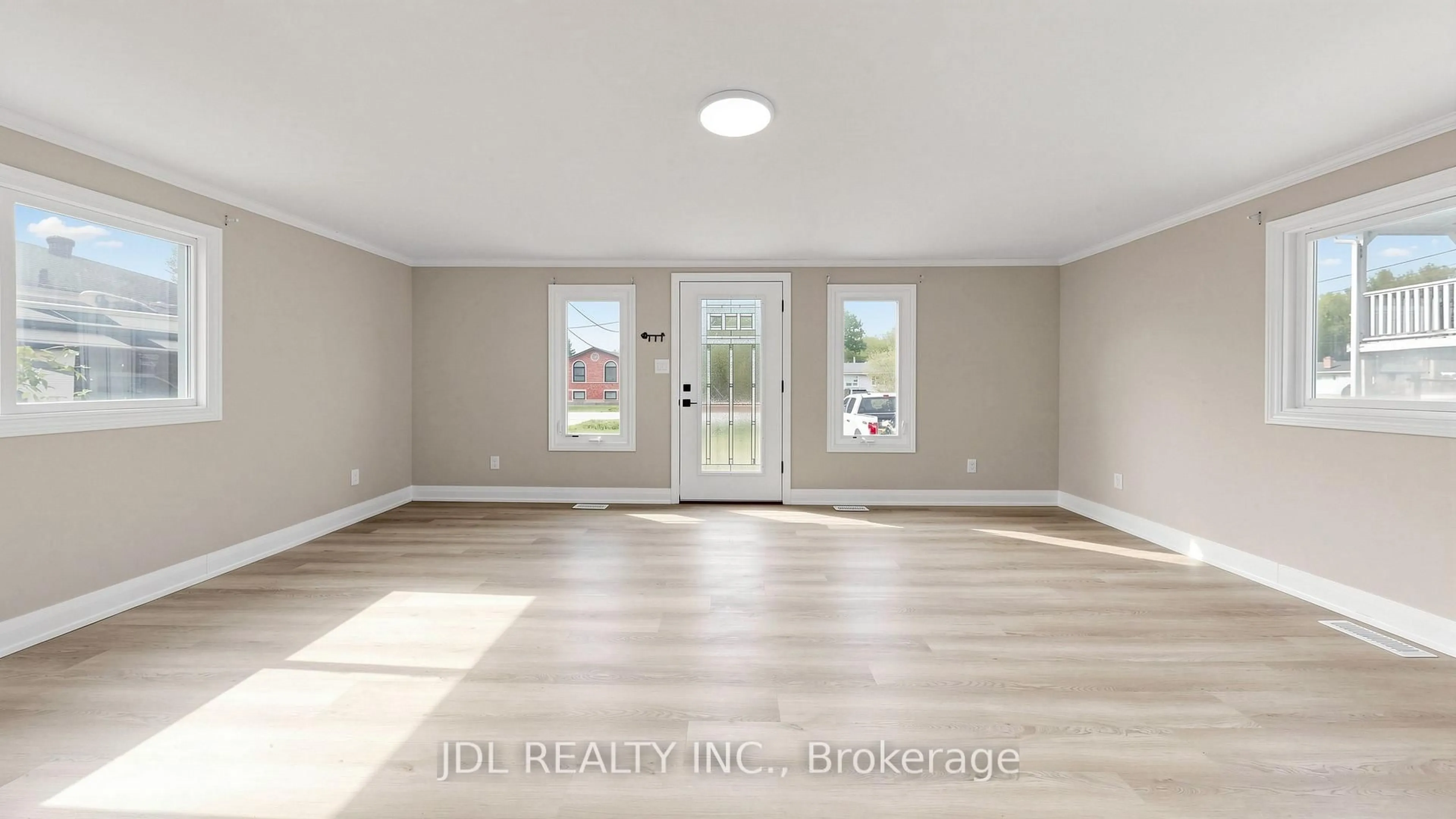A pic of a room for 245 Royal Rd, Georgina Ontario L4P 2T9