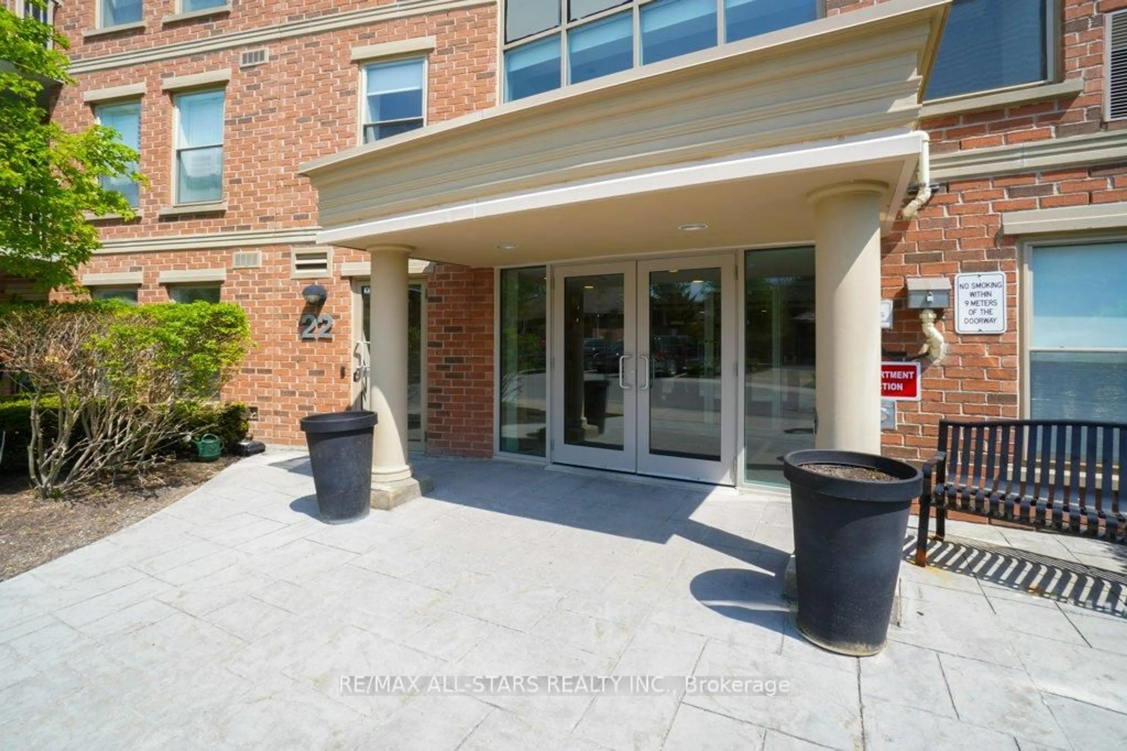 Unknown for 22 James Hill Crt #214, Uxbridge Ontario L9P 1Y6