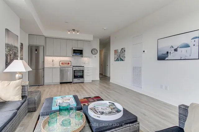 185 Deerfield Rd #503, Newmarket 5