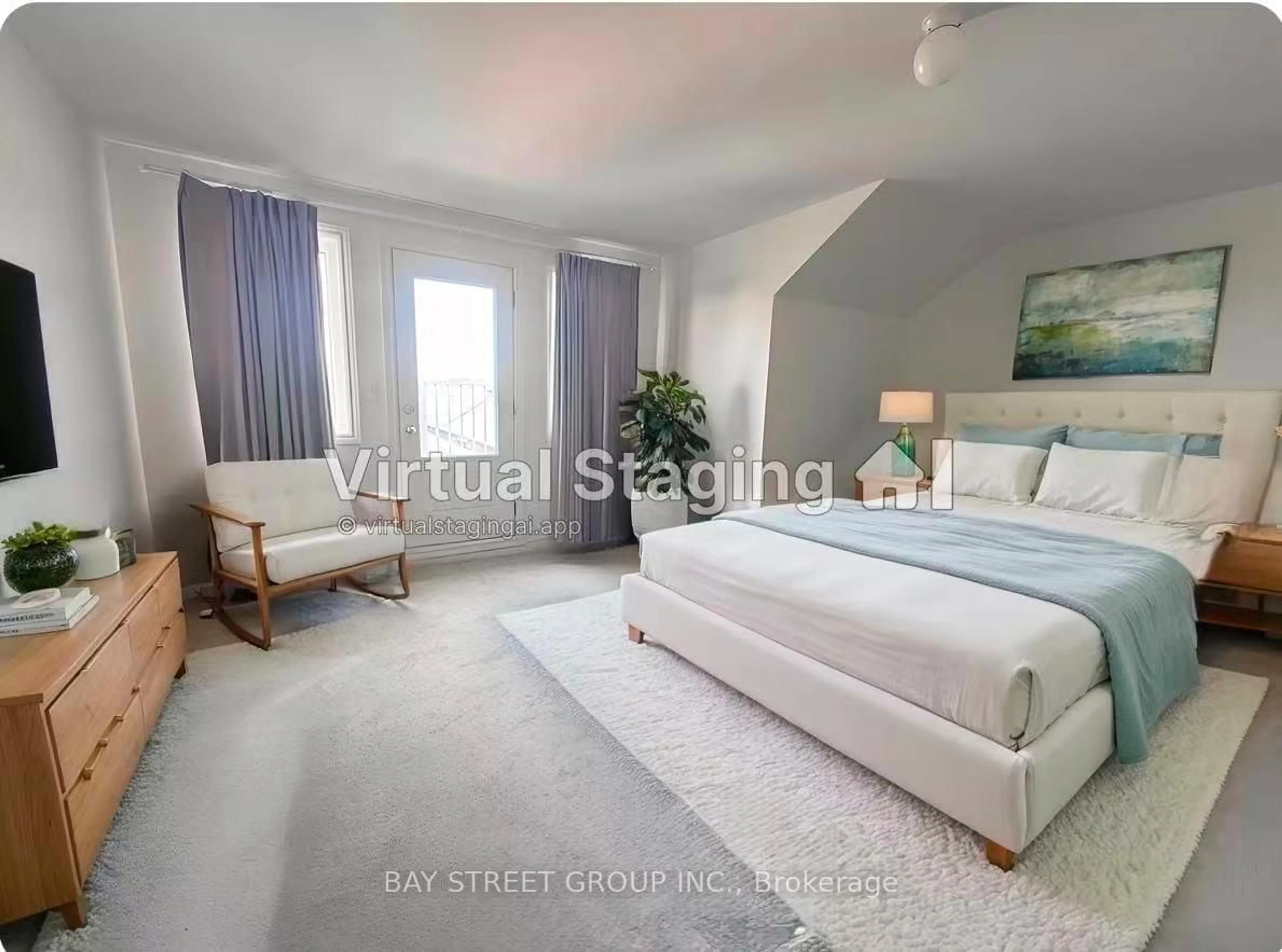 A pic of a room for 100 Ness Dr, Richmond Hill Ontario L4S 0K9
