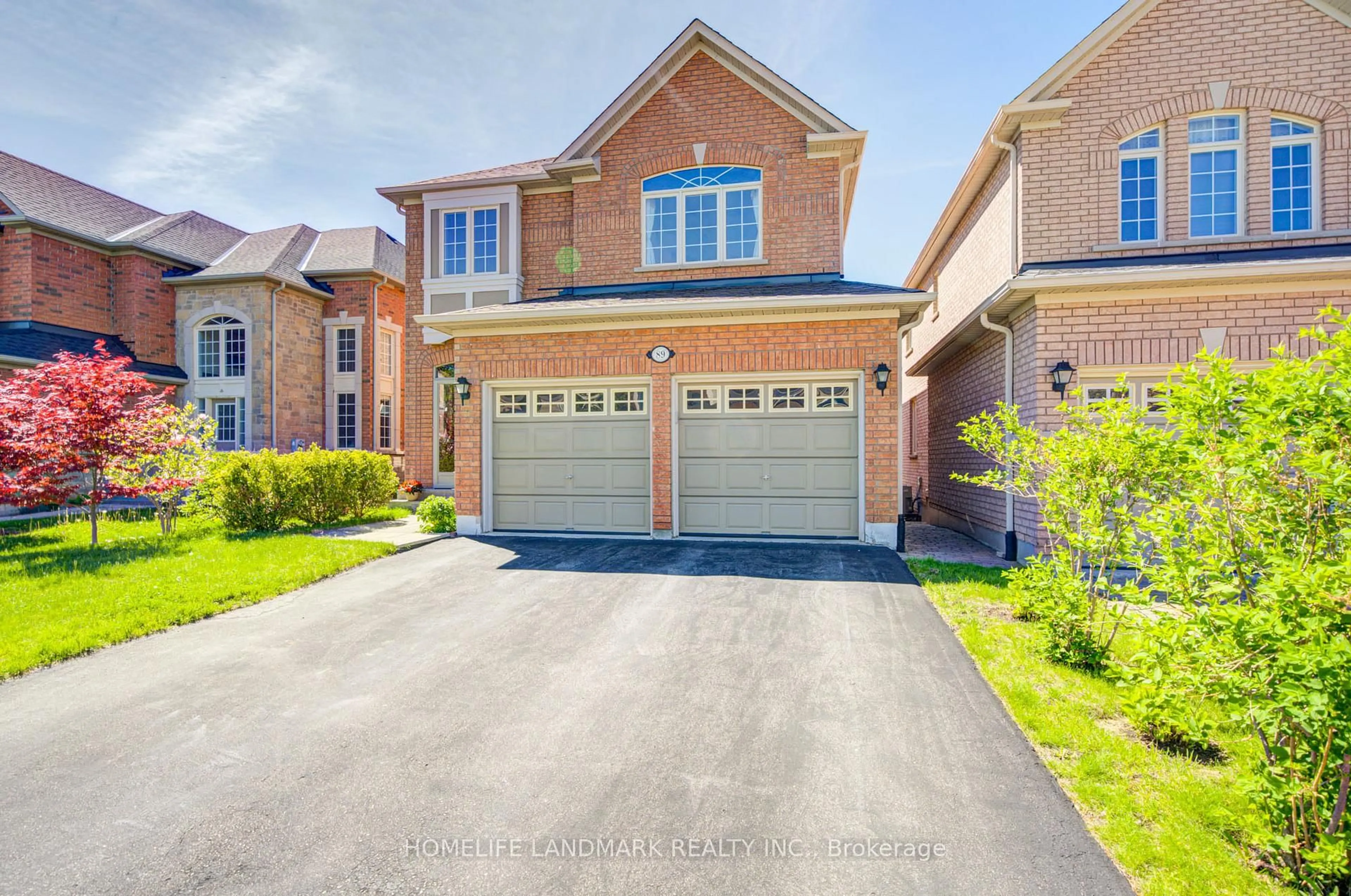 Home with brick exterior material, street for 89 Jefferson Forest Dr, Richmond Hill Ontario L4E 4J4