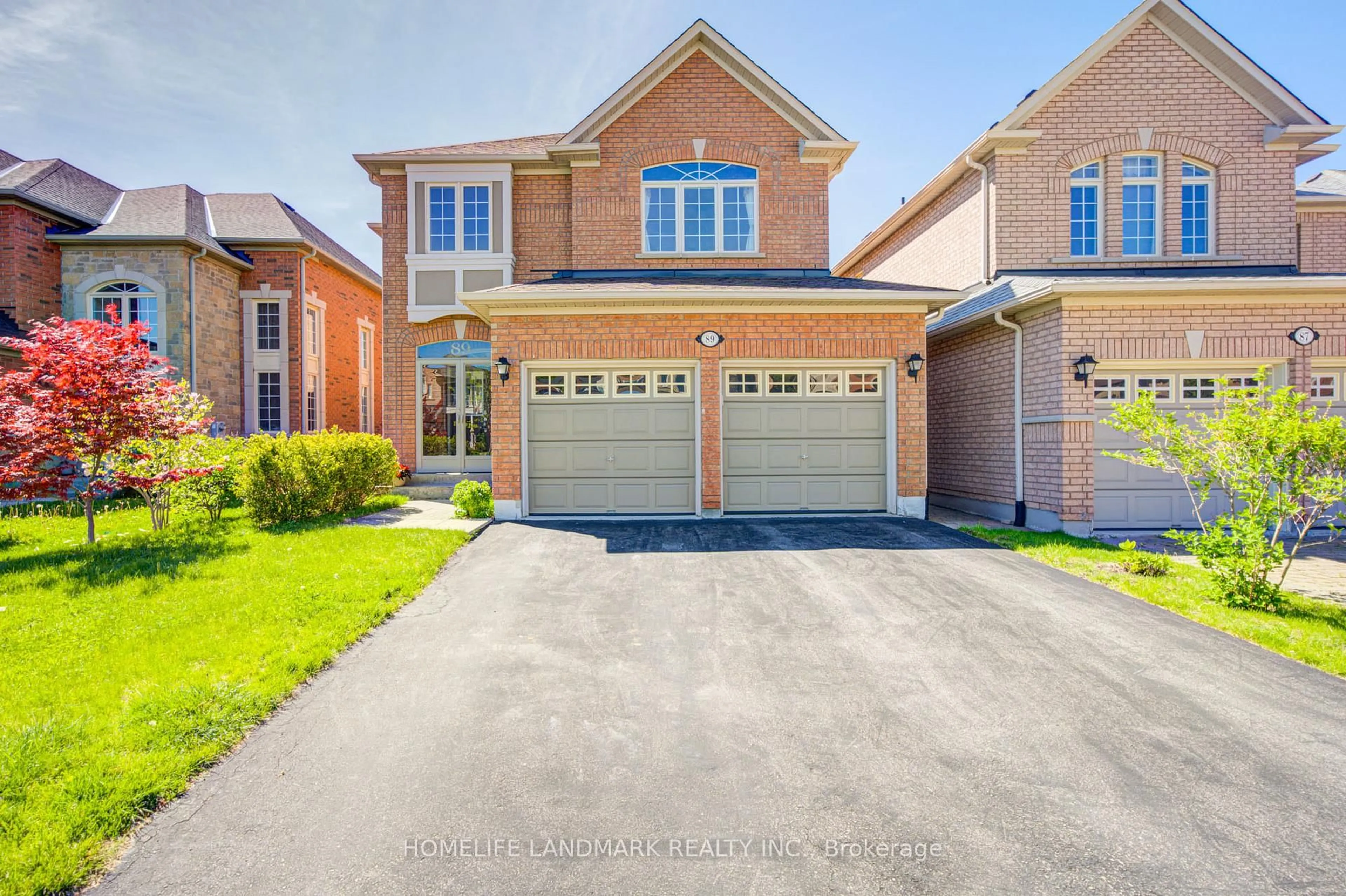 Home with brick exterior material, street for 89 Jefferson Forest Dr, Richmond Hill Ontario L4E 4J4