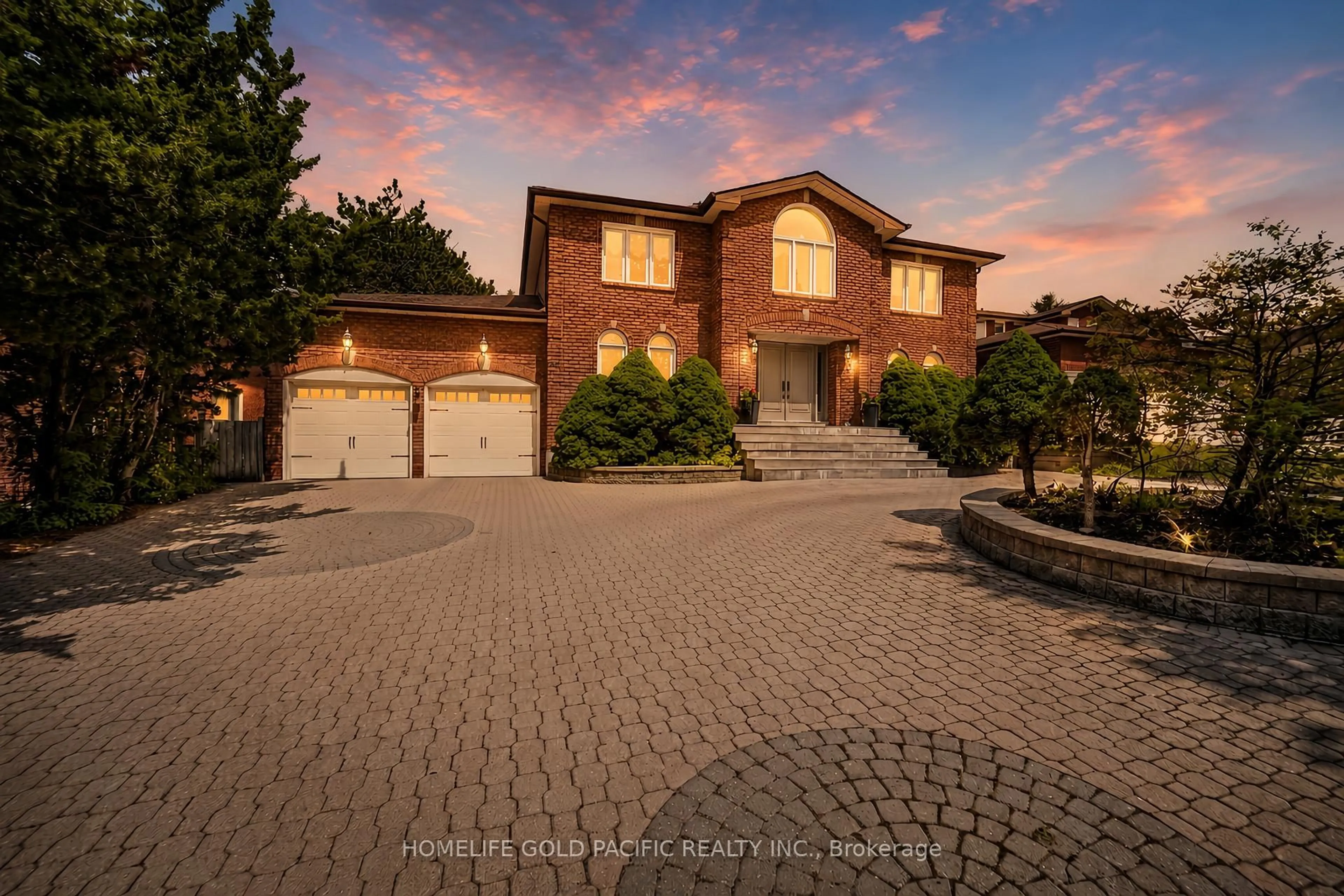 Home with brick exterior material, street for 44 Ravenhill Cres, Markham Ontario L3S 2V4