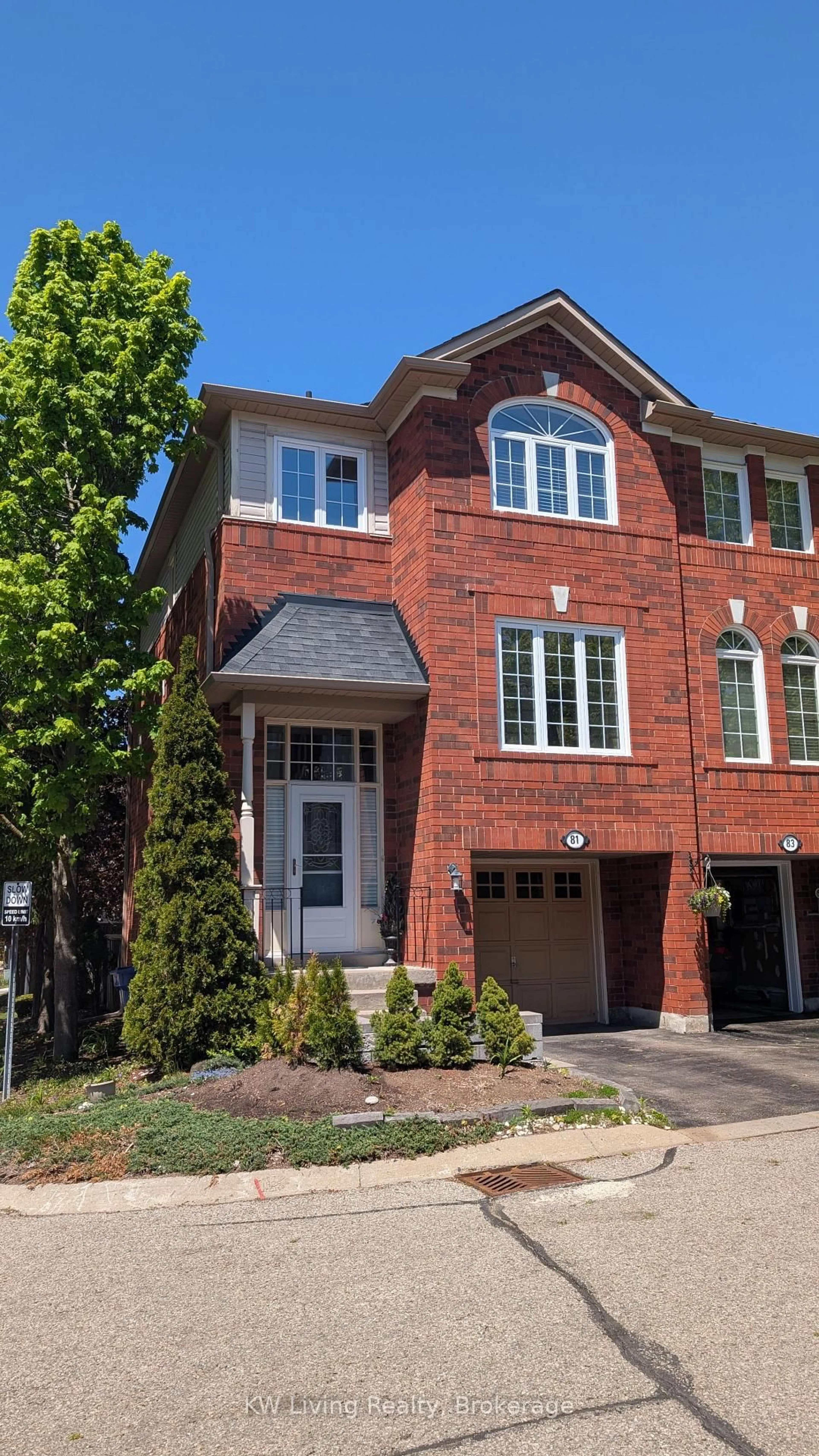 Home with brick exterior material, street for 81 Mosaics Ave #62, Aurora Ontario L4G 7L5