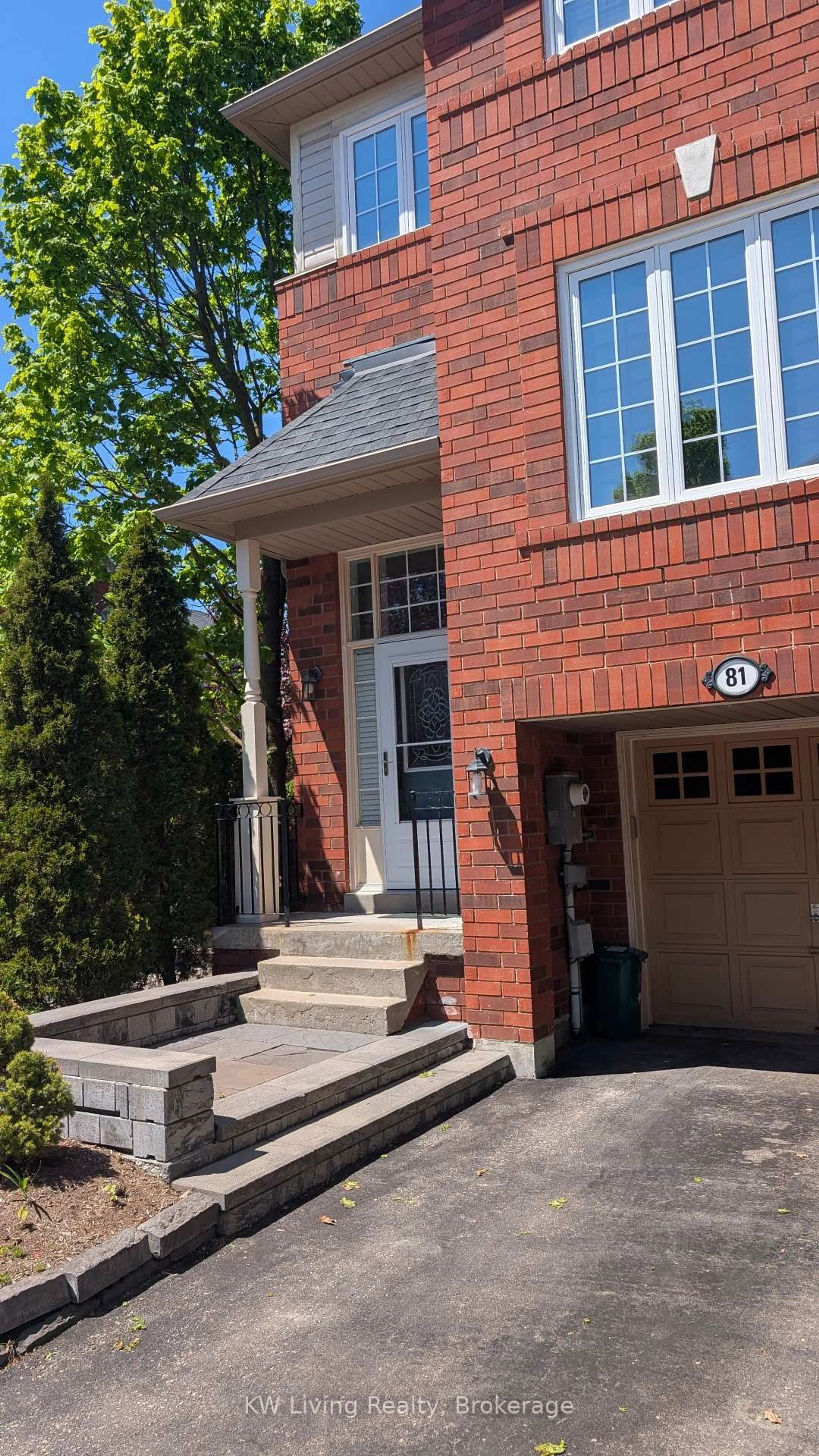 Home with brick exterior material, street for 81 Mosaics Ave #62, Aurora Ontario L4G 7L5