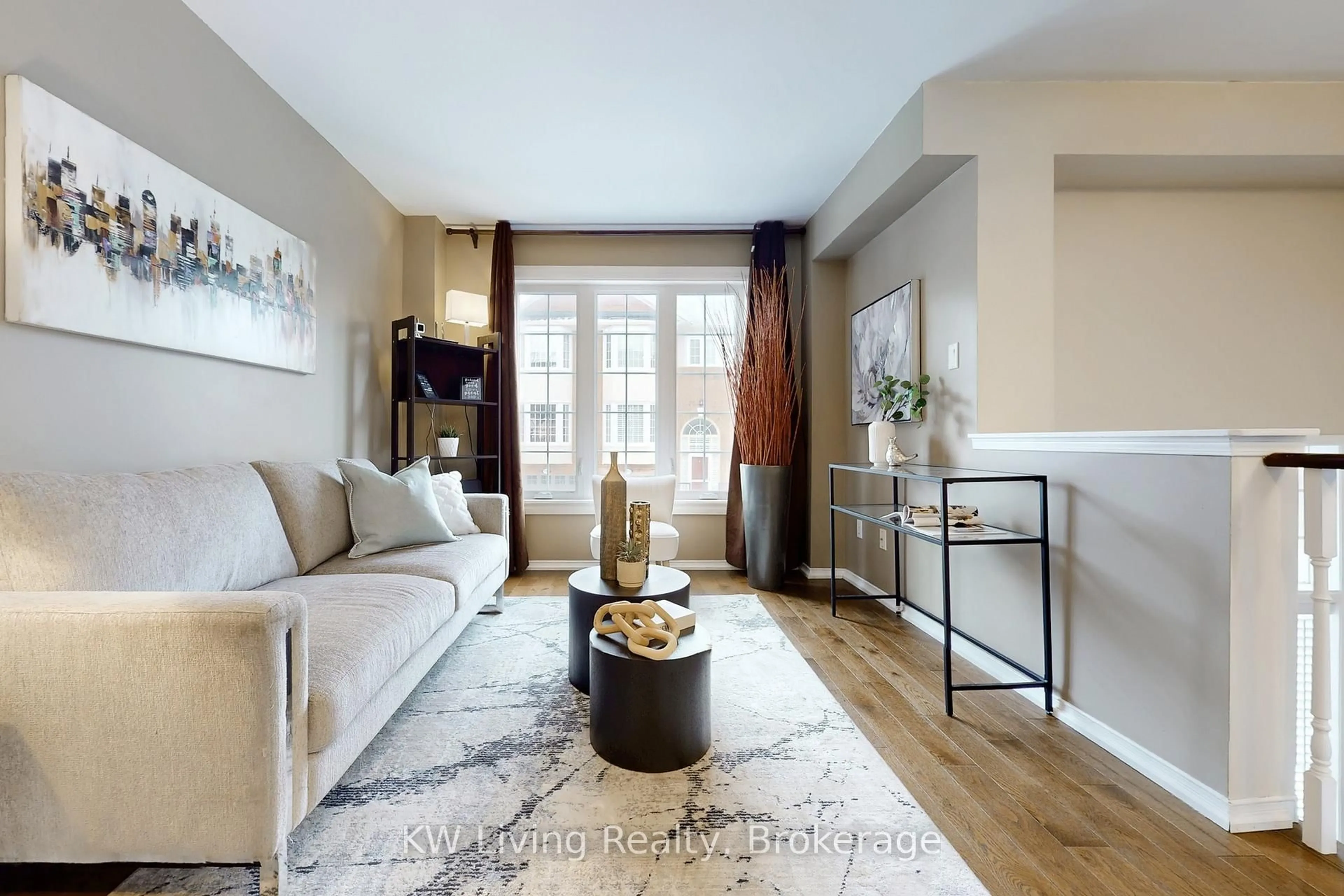 Living room with furniture, unknown for 81 Mosaics Ave #62, Aurora Ontario L4G 7L5