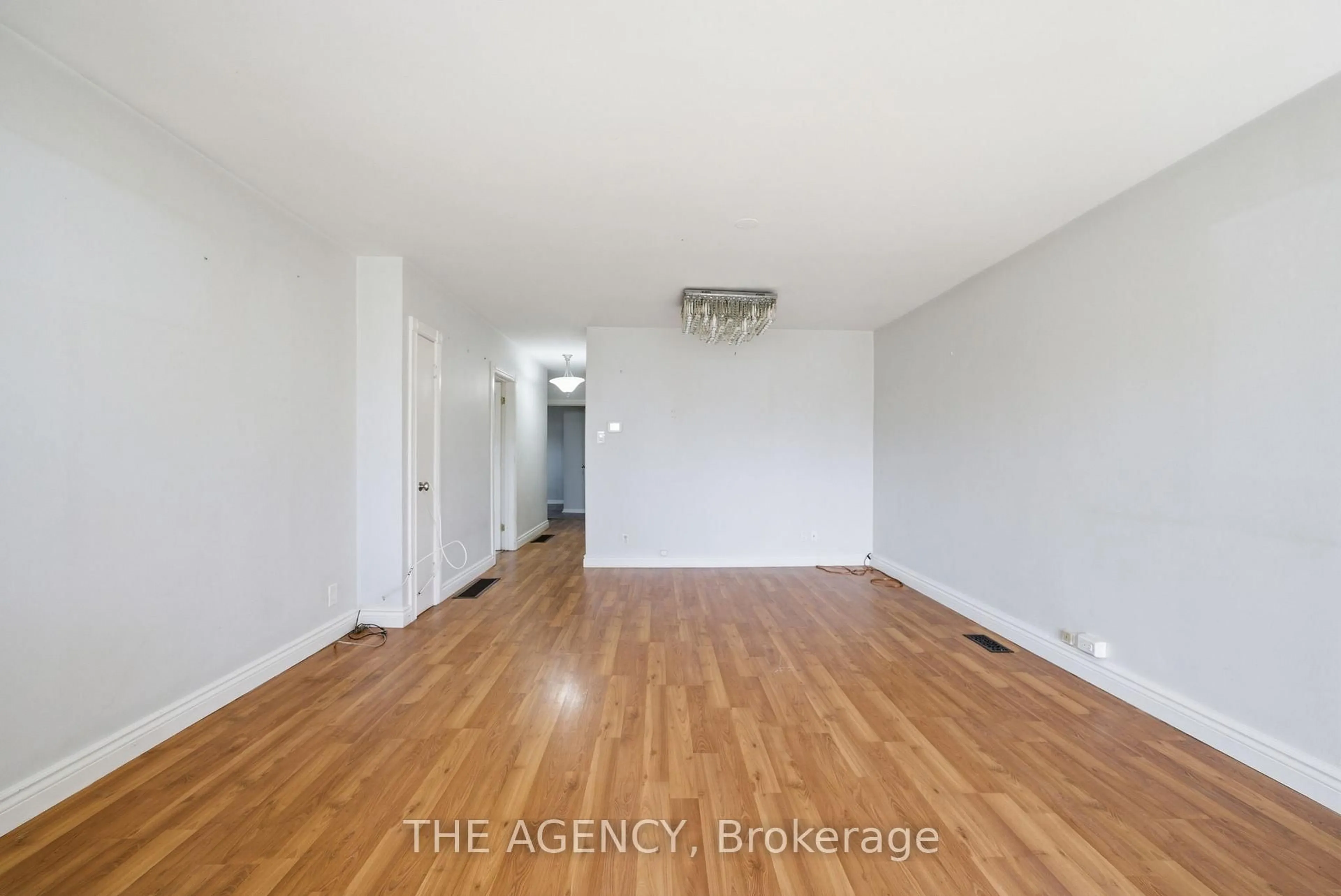 A pic of a room for 290 Demaine Cres, Richmond Hill Ontario L4C 2W5