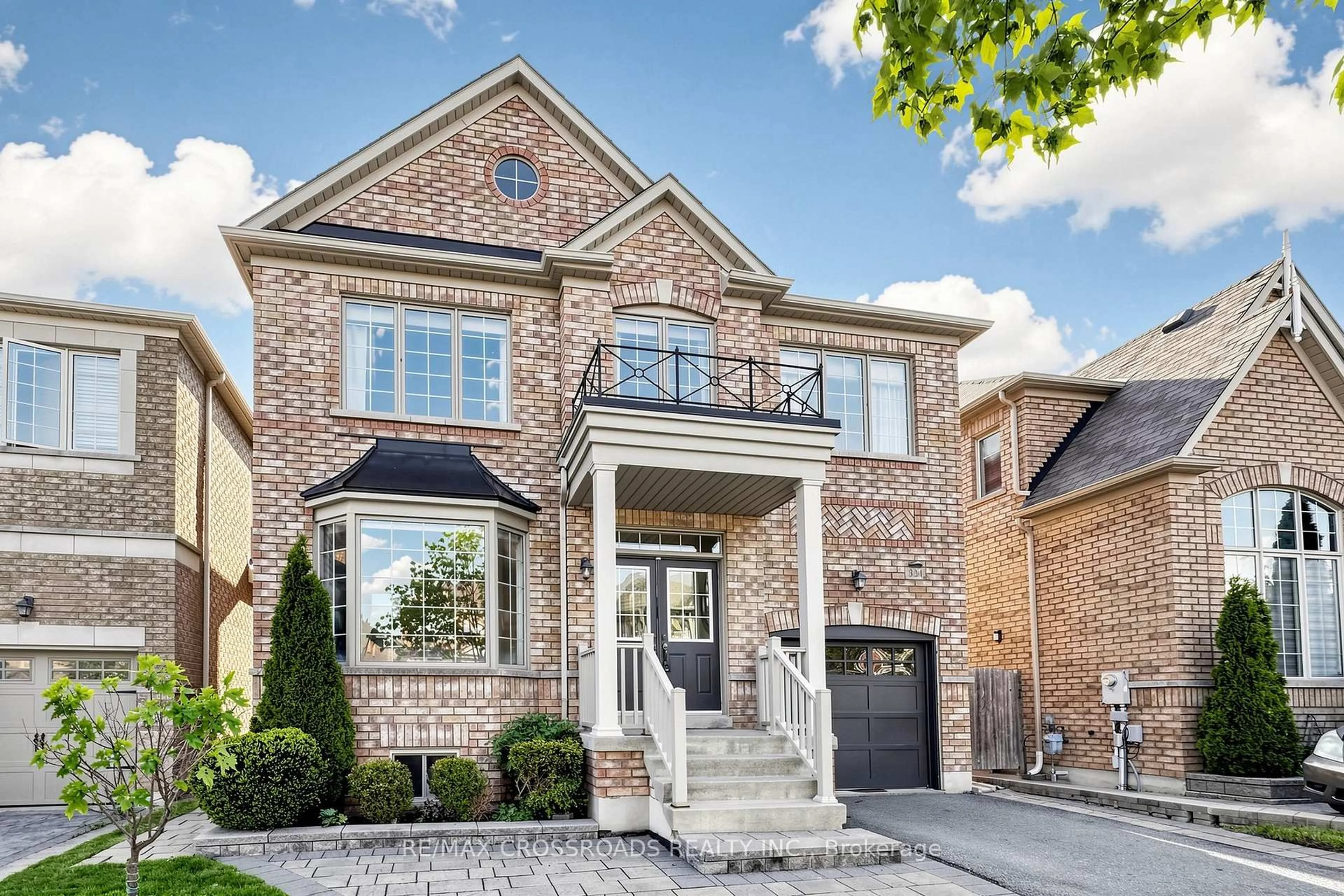 Home with brick exterior material, street for 334 williamson Rd, Markham Ontario L6E 0H2