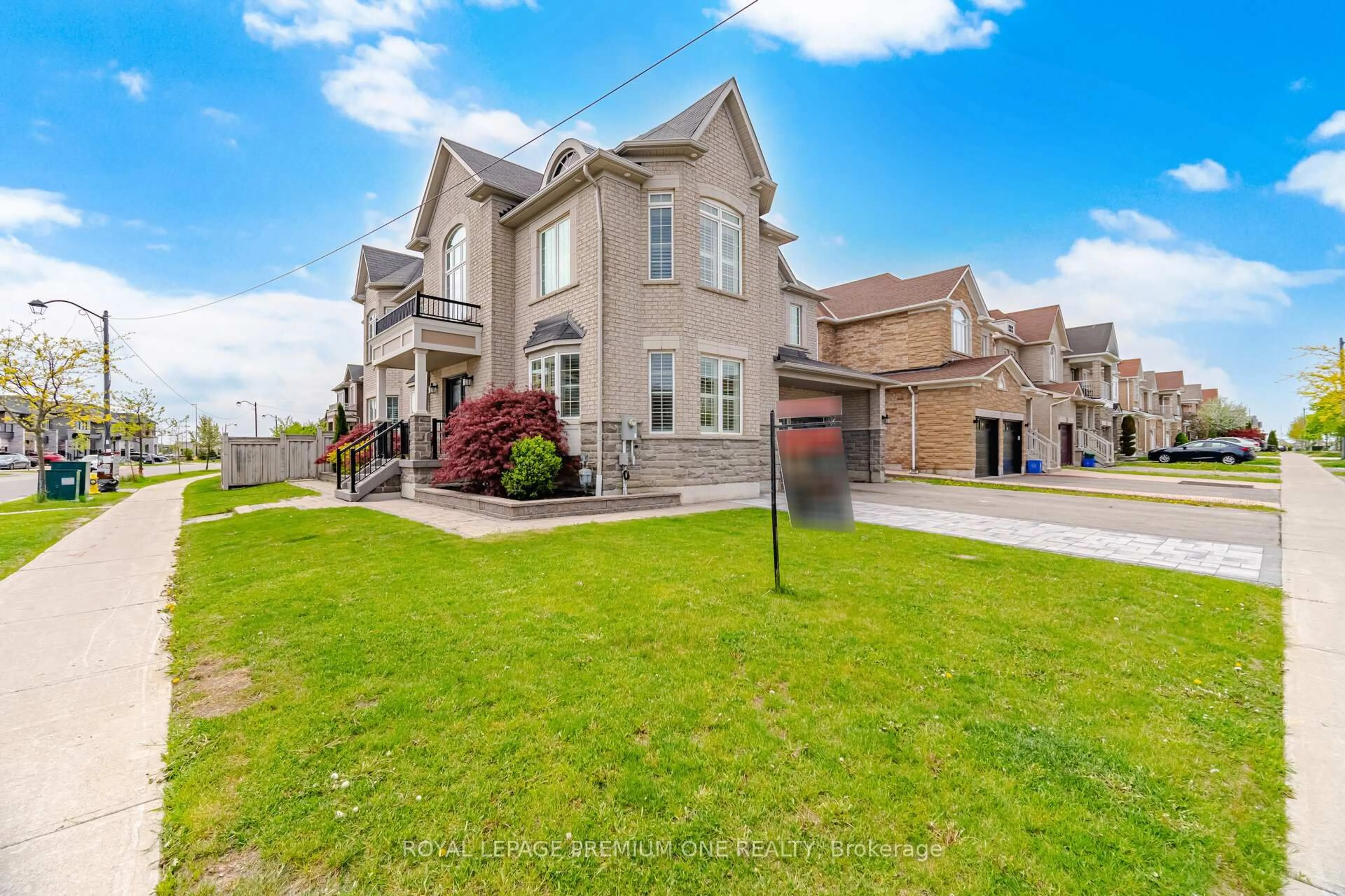 Unknown for 95 Retreat Blvd, Vaughan Ontario L4H 0C2
