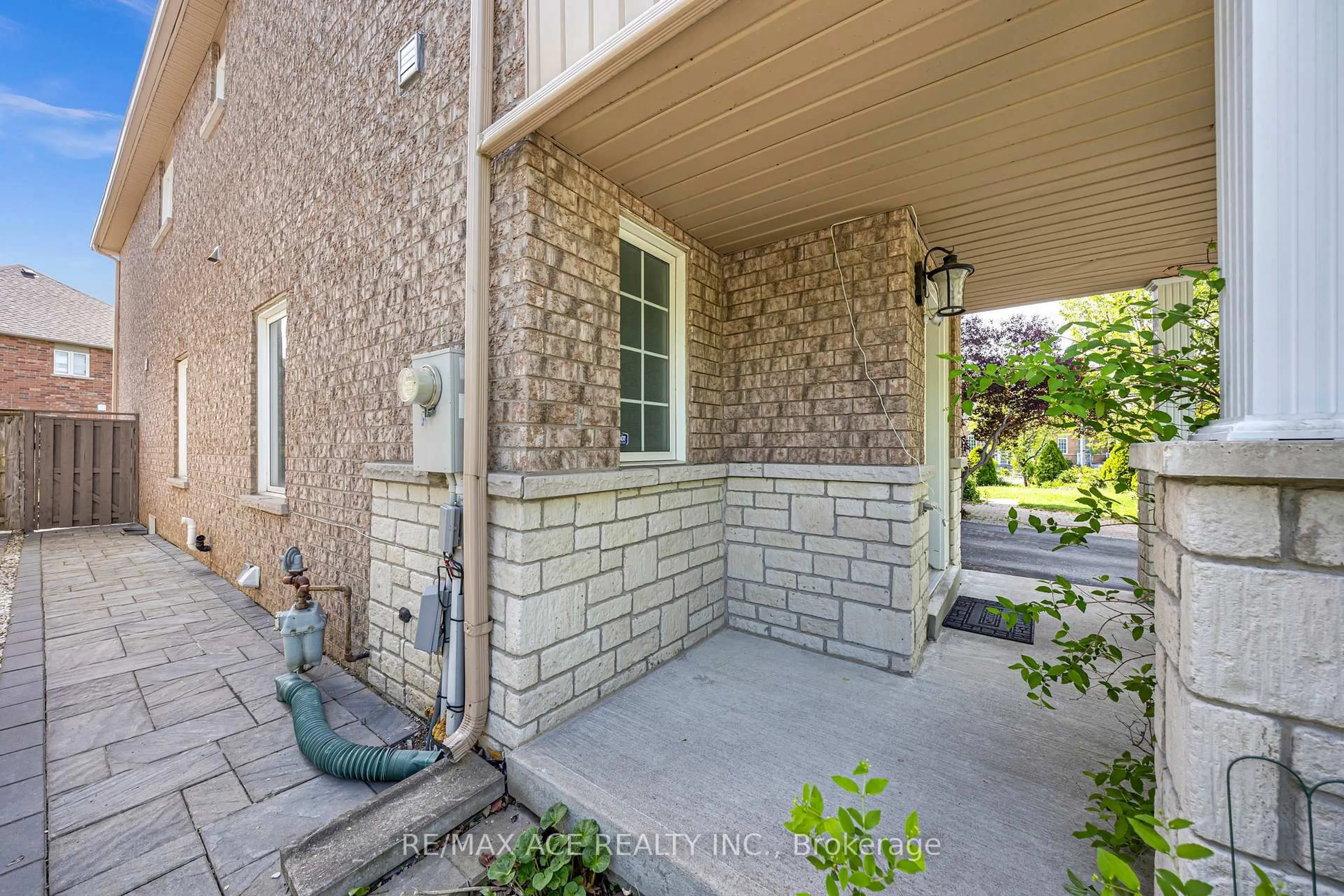 Unknown for 45 Harry Blaylock Dr, Markham Ontario L6E 2H1