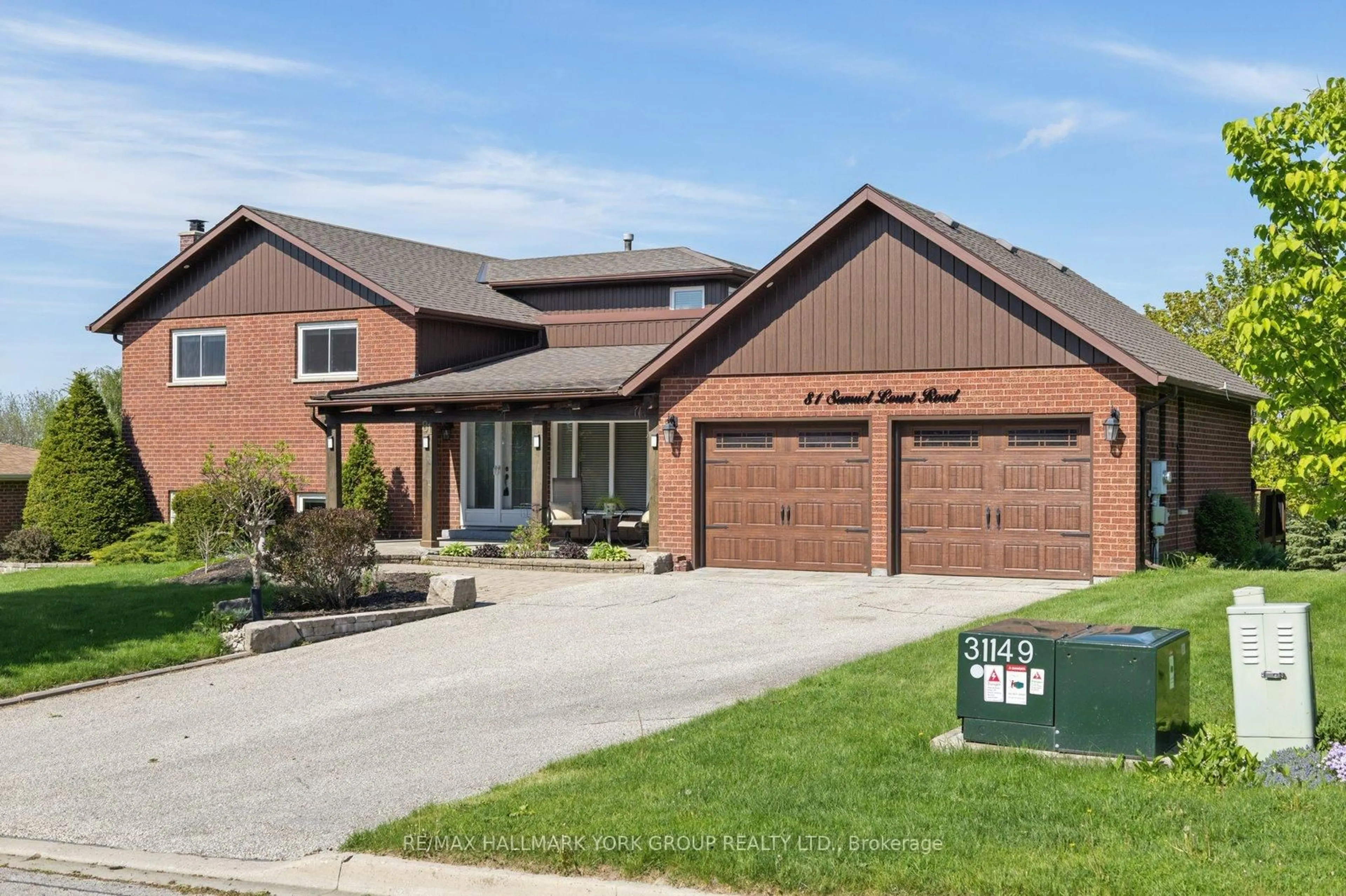 Home with brick exterior material, street for 81 Samuel Lount Rd, East Gwillimbury Ontario L9N 1G5