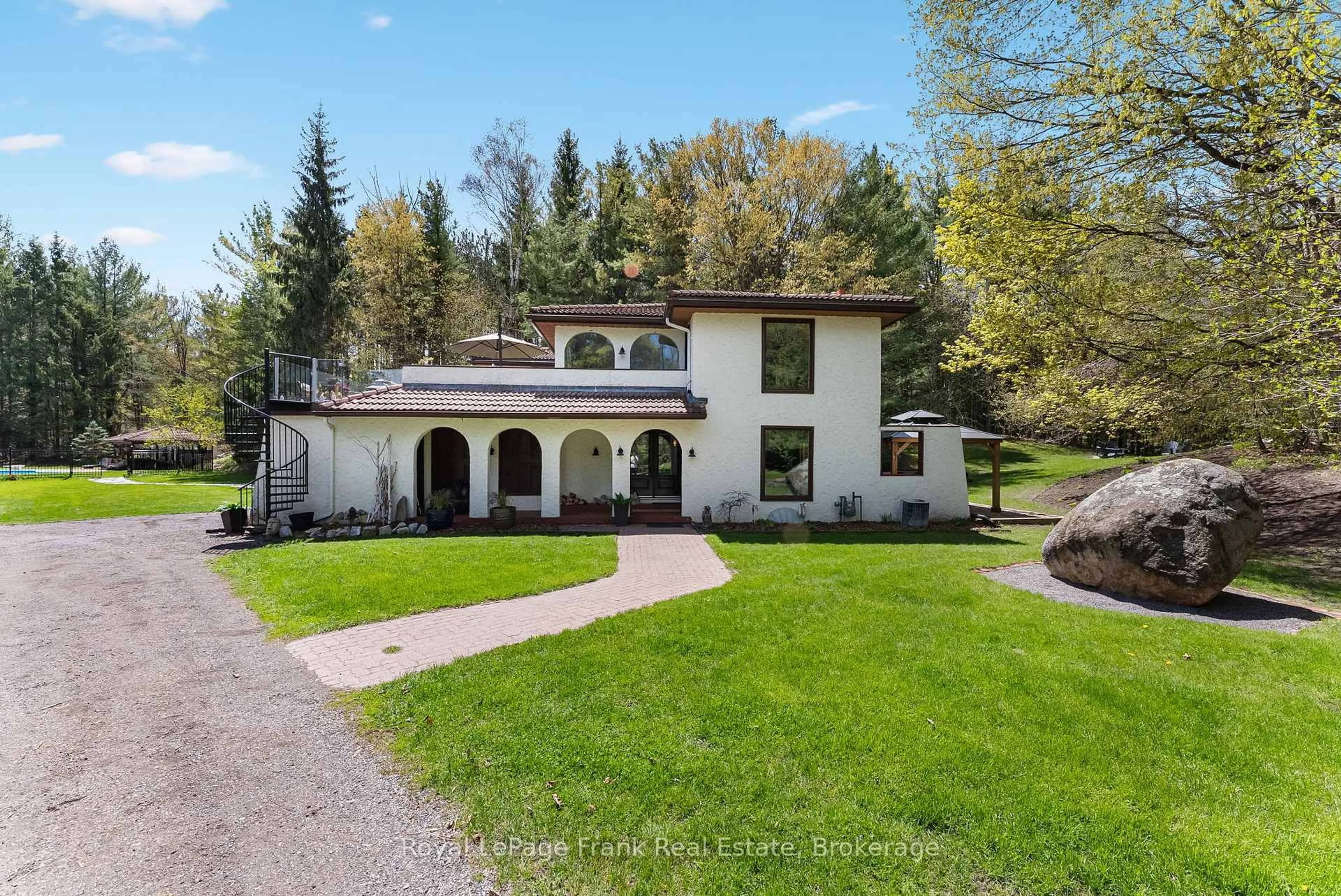 A pic from outside/outdoor area/front of a property/back of a property/a pic from drone, unknown for 13350 Highway 12, Brock Ontario L0C 1H0