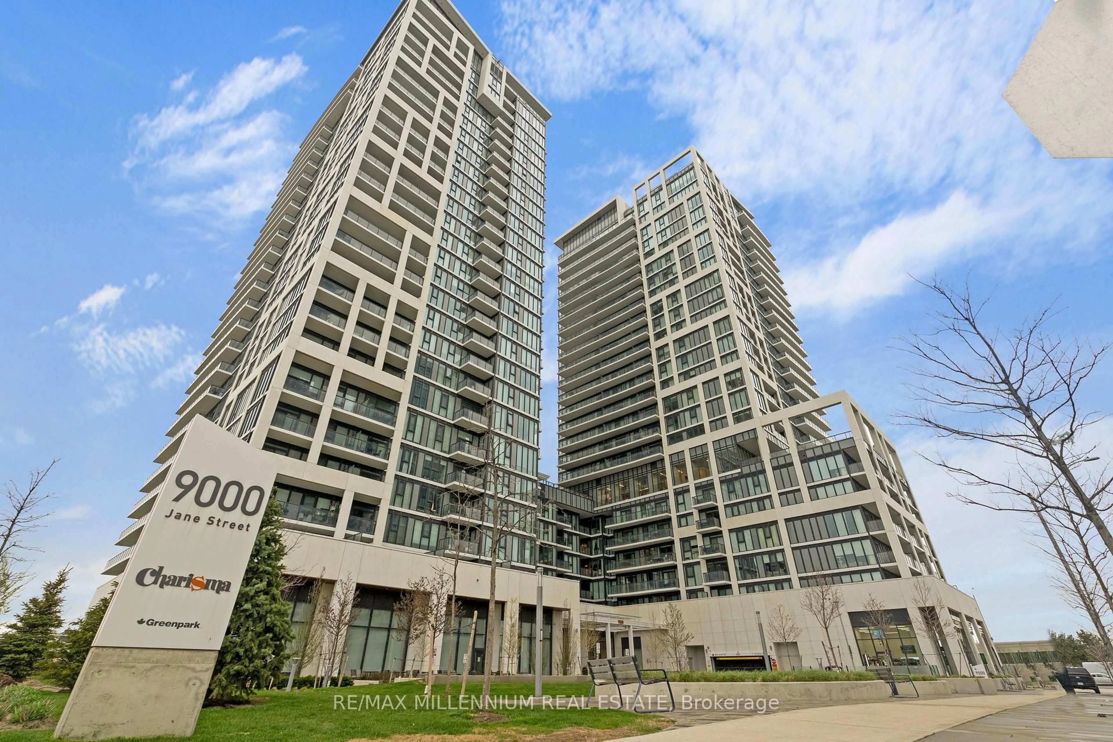 Unknown for 9000 Jane St #209, Vaughan Ontario L4K 0M6