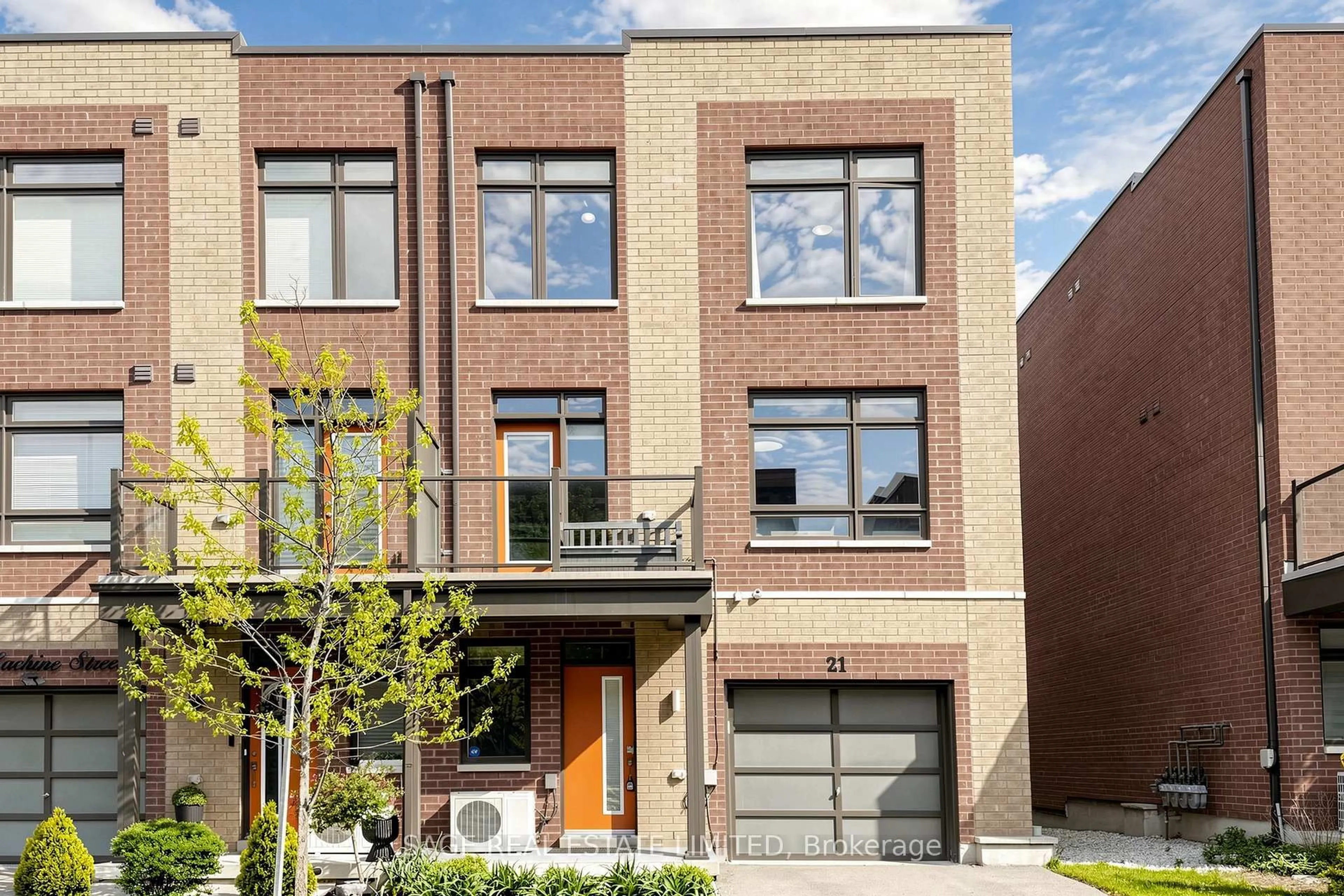 Home with brick exterior material, street for 21 Lachine St, Vaughan Ontario L4L 0L9