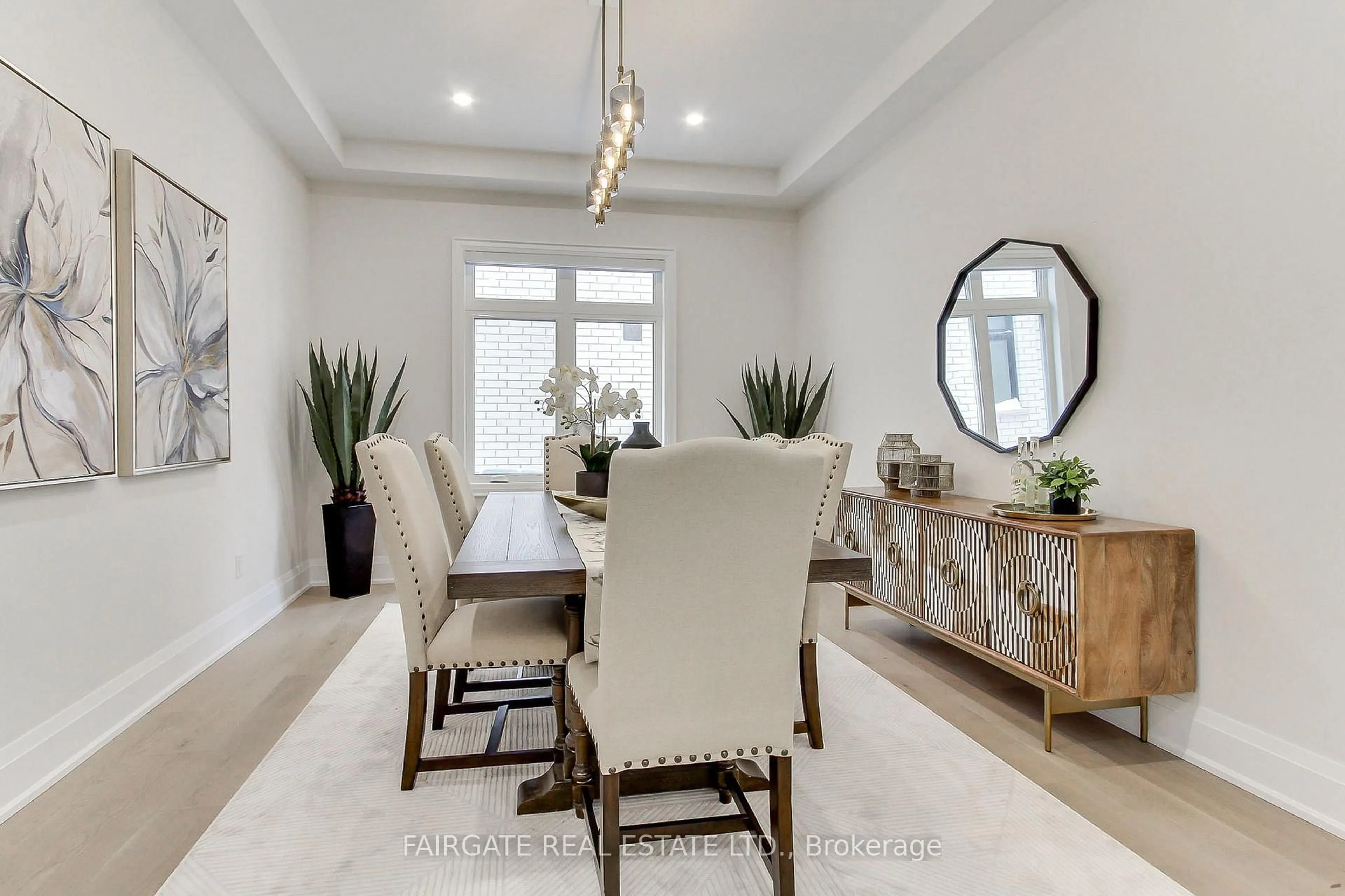 Dining room, unknown for 132 William St, Whitchurch-Stouffville Ontario L4A 1B3